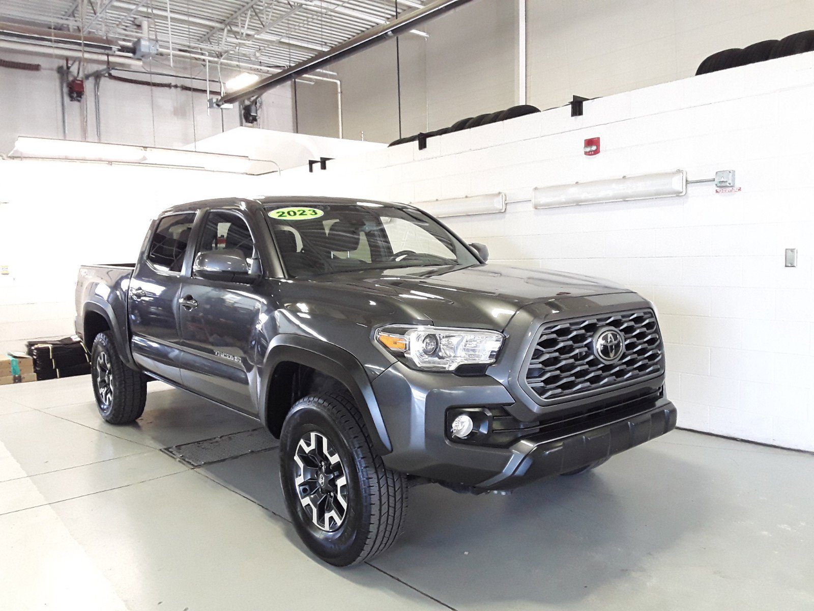 2023 Toyota Tacoma 4WD TRD Off Road Double Cab 5' Bed V6 AT