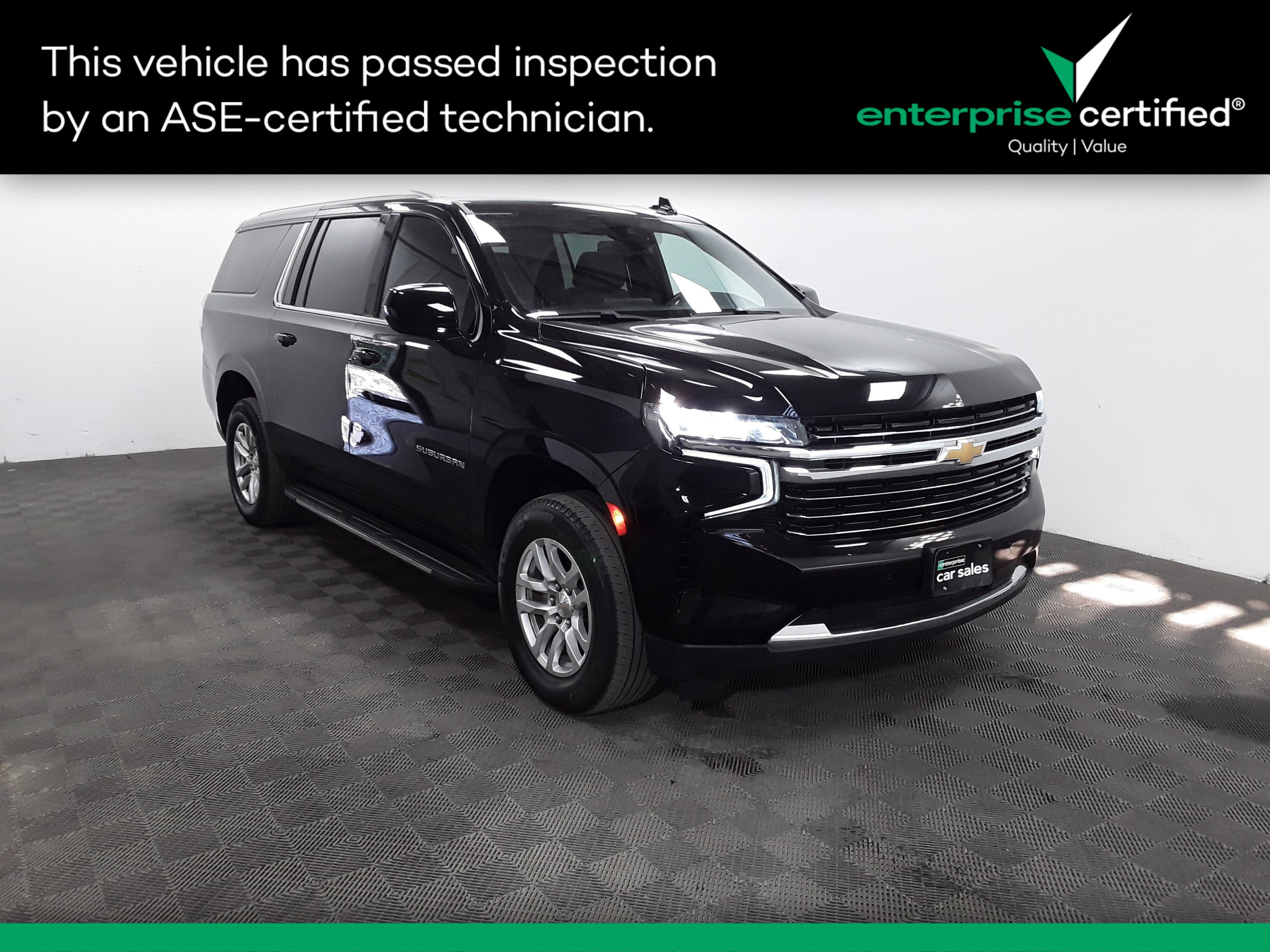 Used 2024 Chevrolet Suburban 2WD 4dr LT