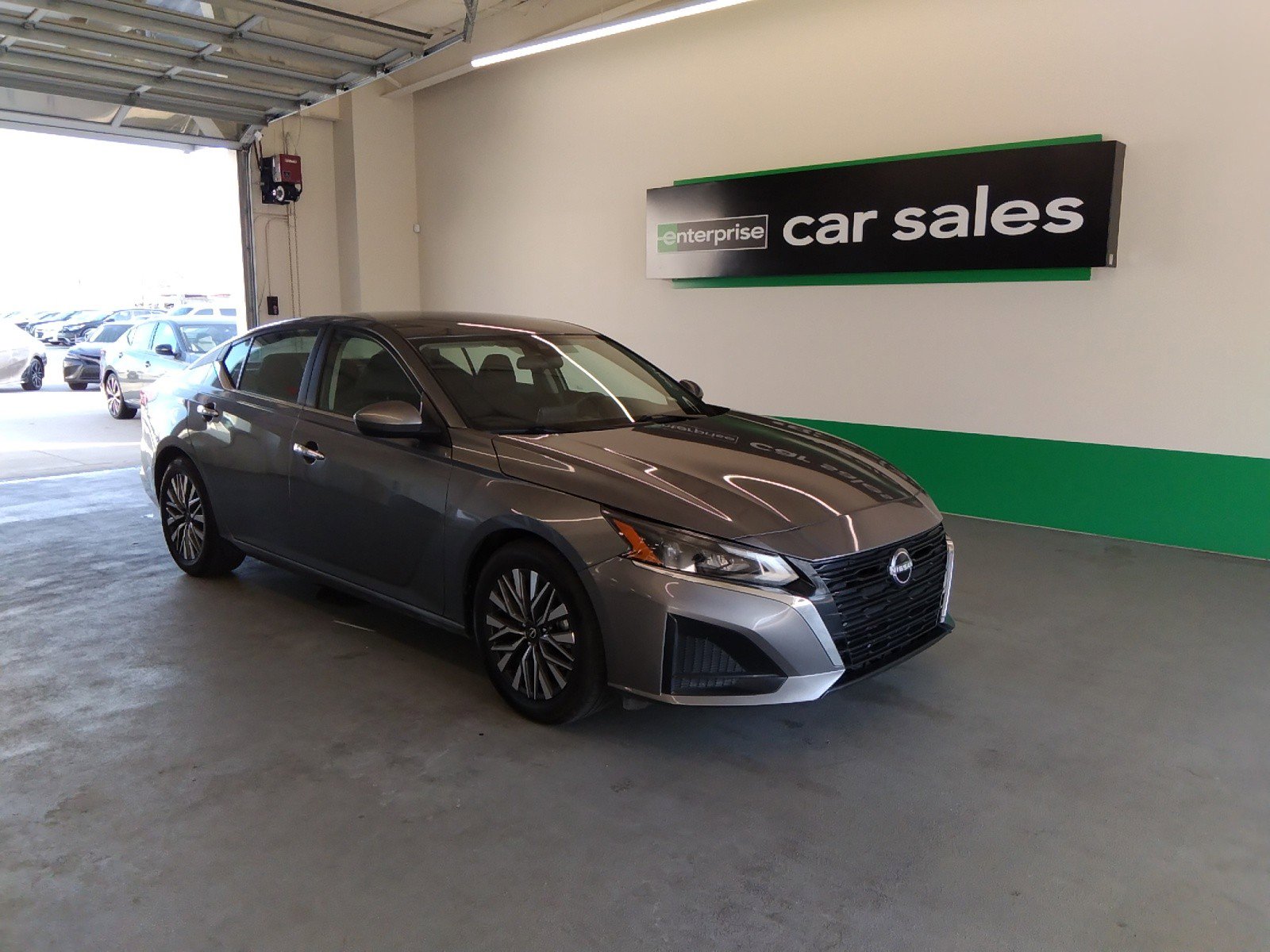 2023 Nissan Altima 2.5 SV Sedan