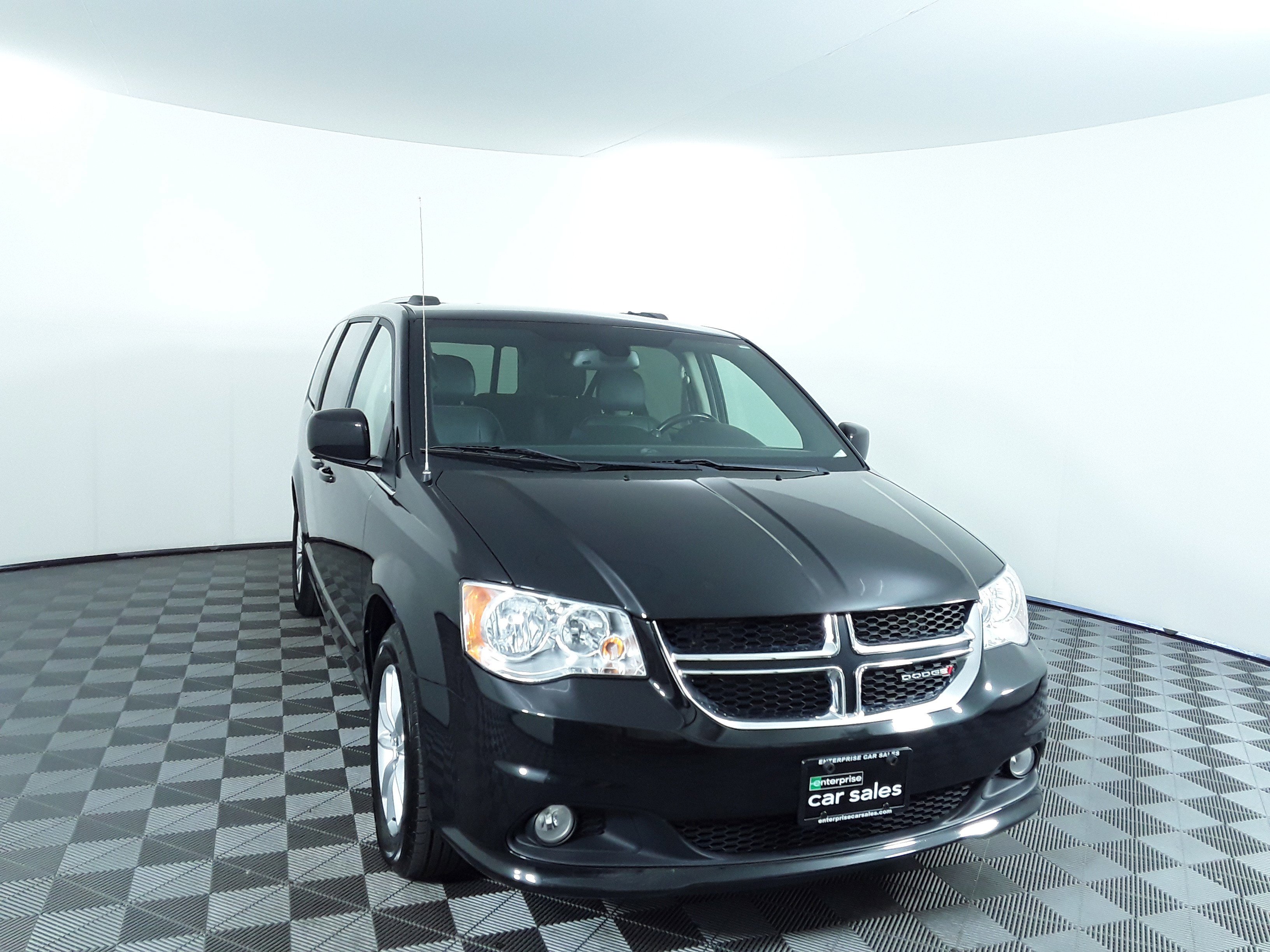 Used 2020 Dodge Grand Caravan SXT Wagon