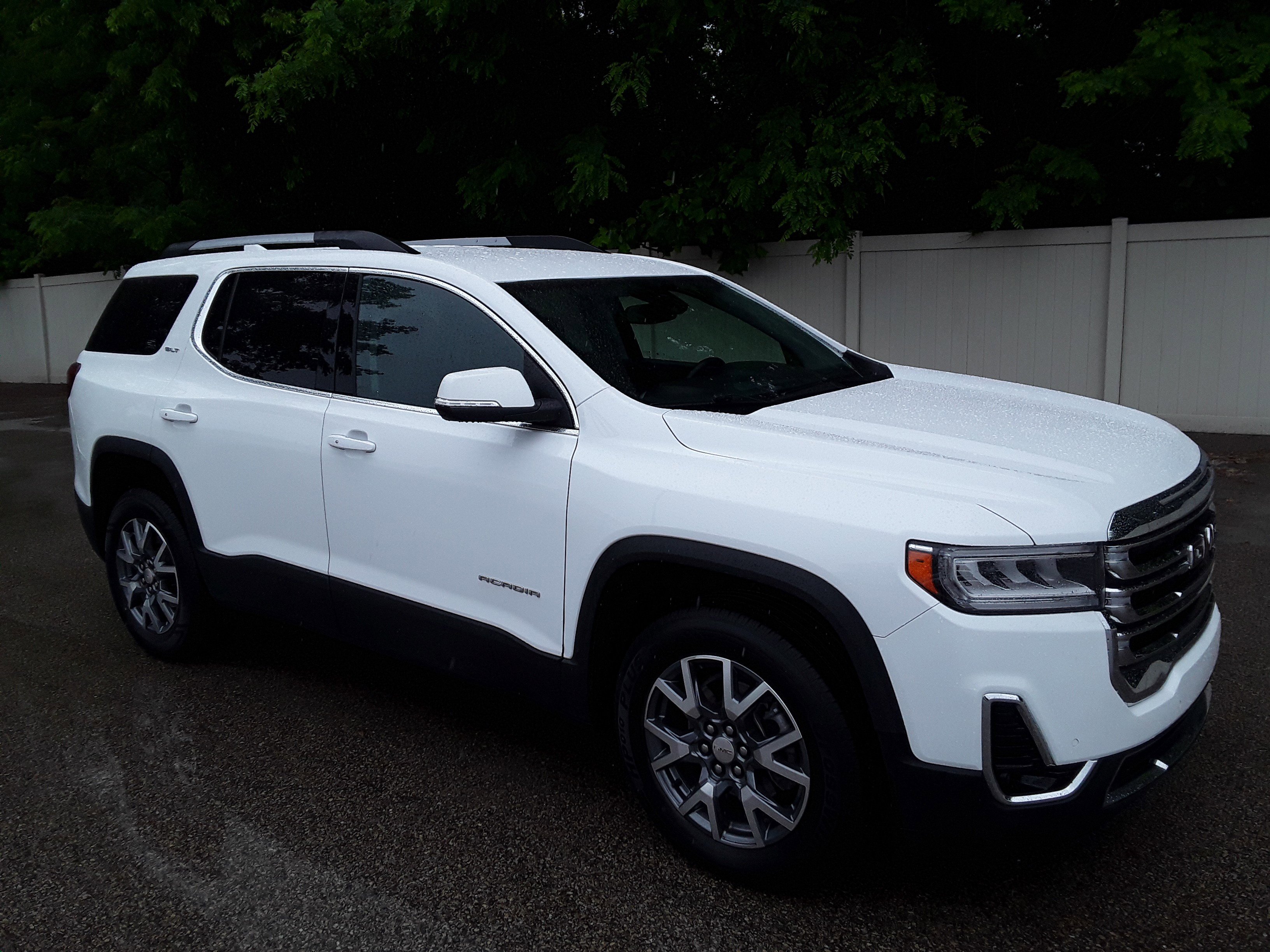 2023 GMC Acadia AWD 4dr SLT