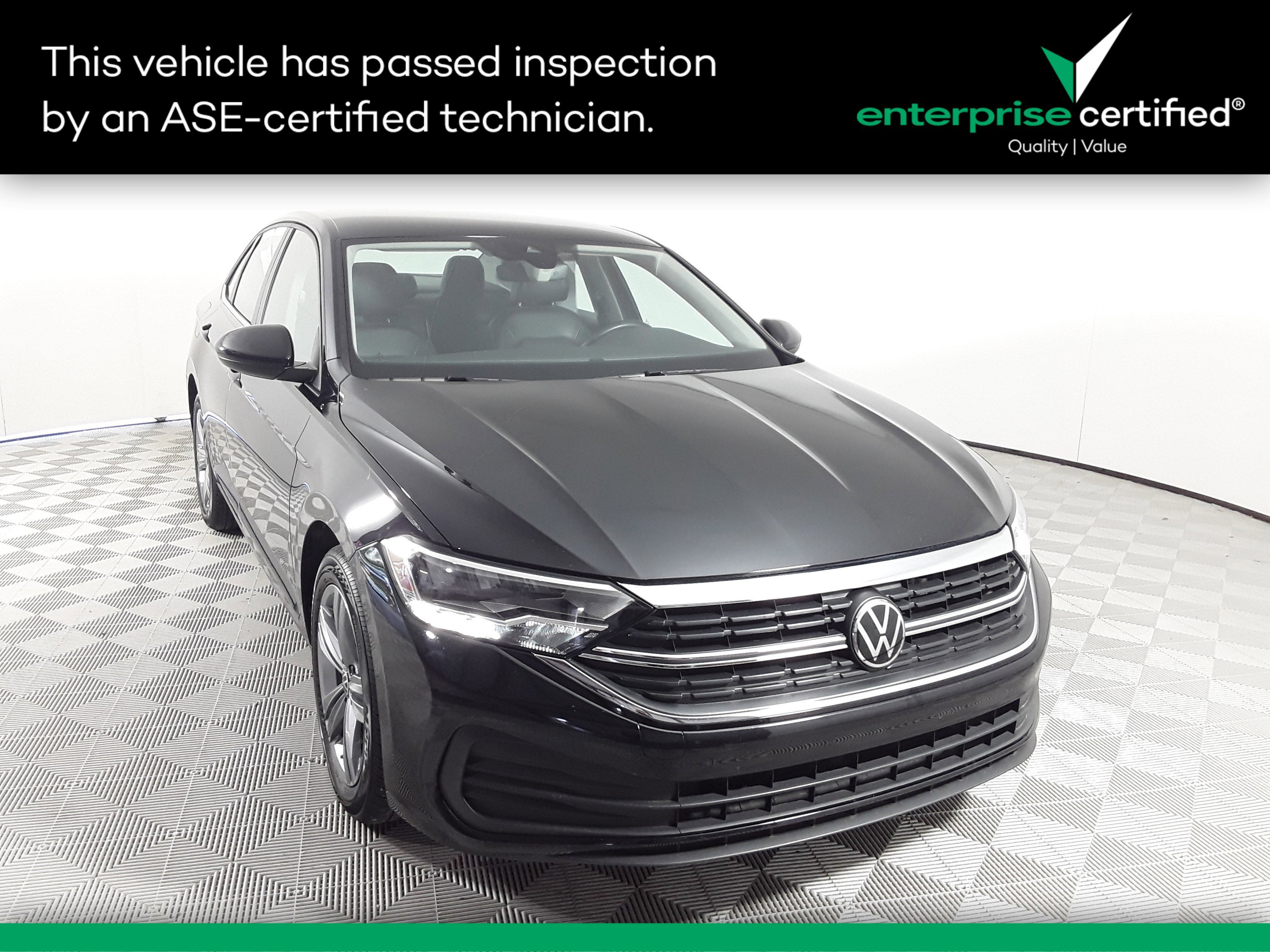 2024 Volkswagen Jetta SE Auto