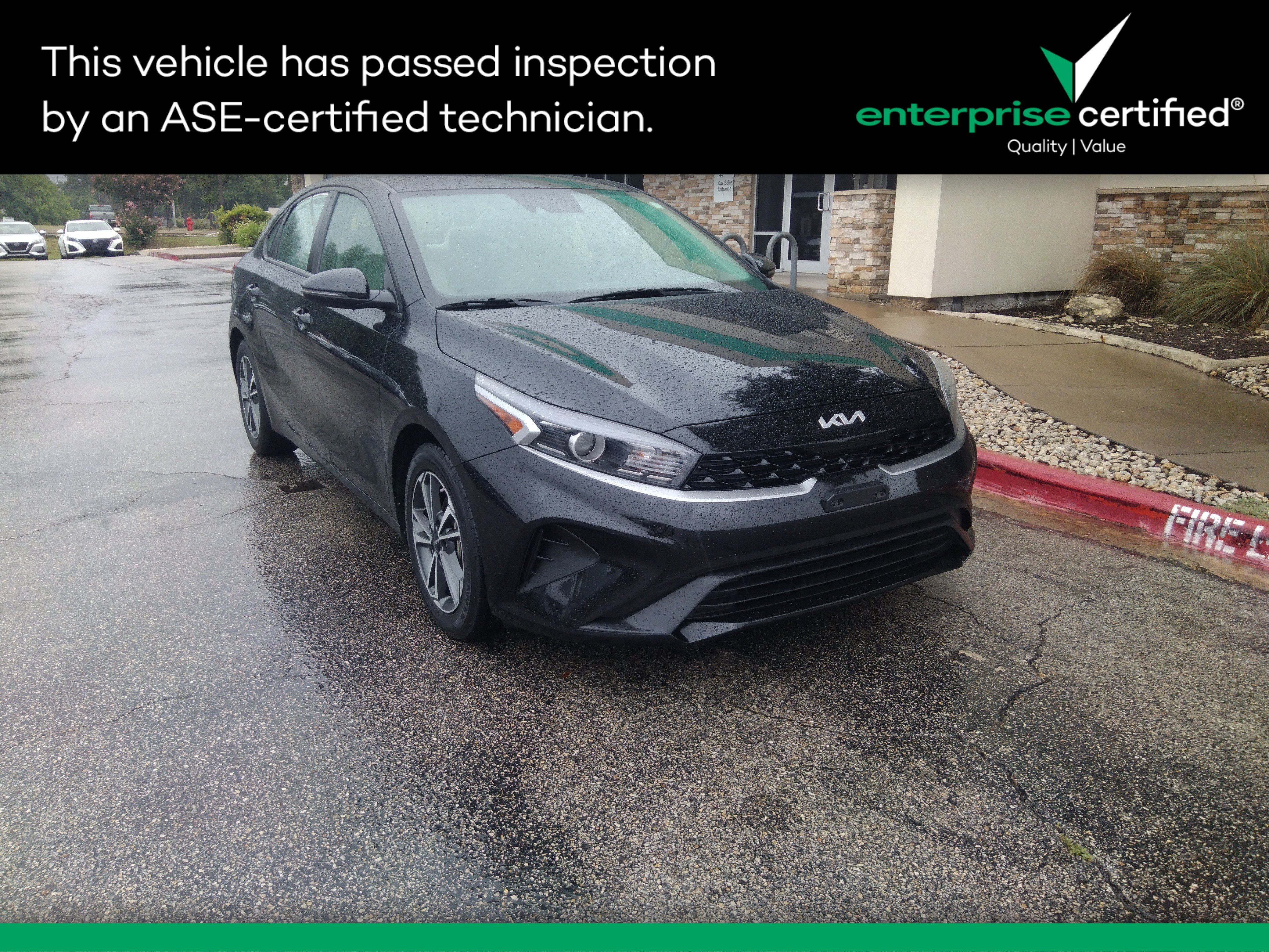 Used 2023 Kia Forte LXS IVT
