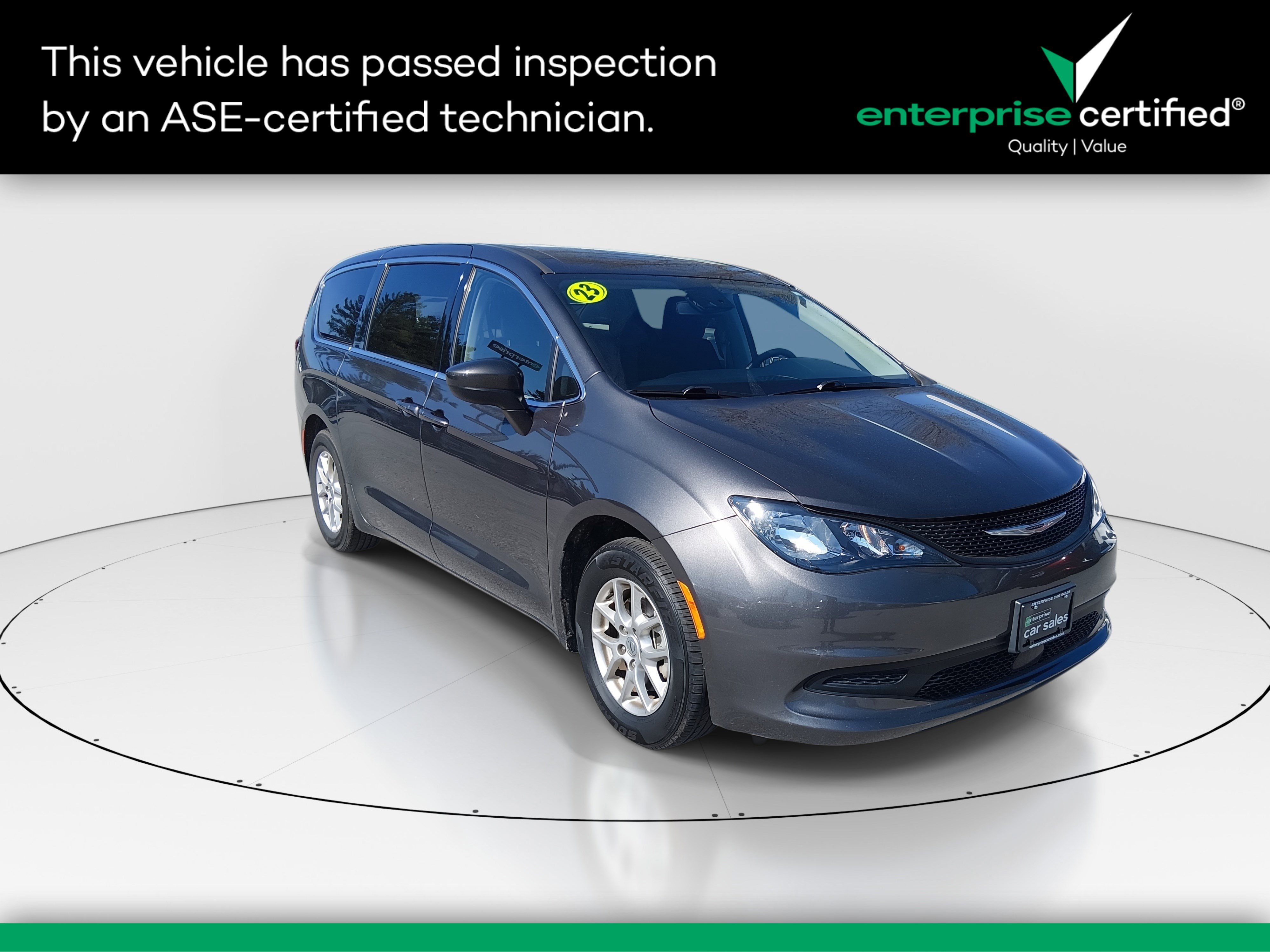 2023 Chrysler Voyager