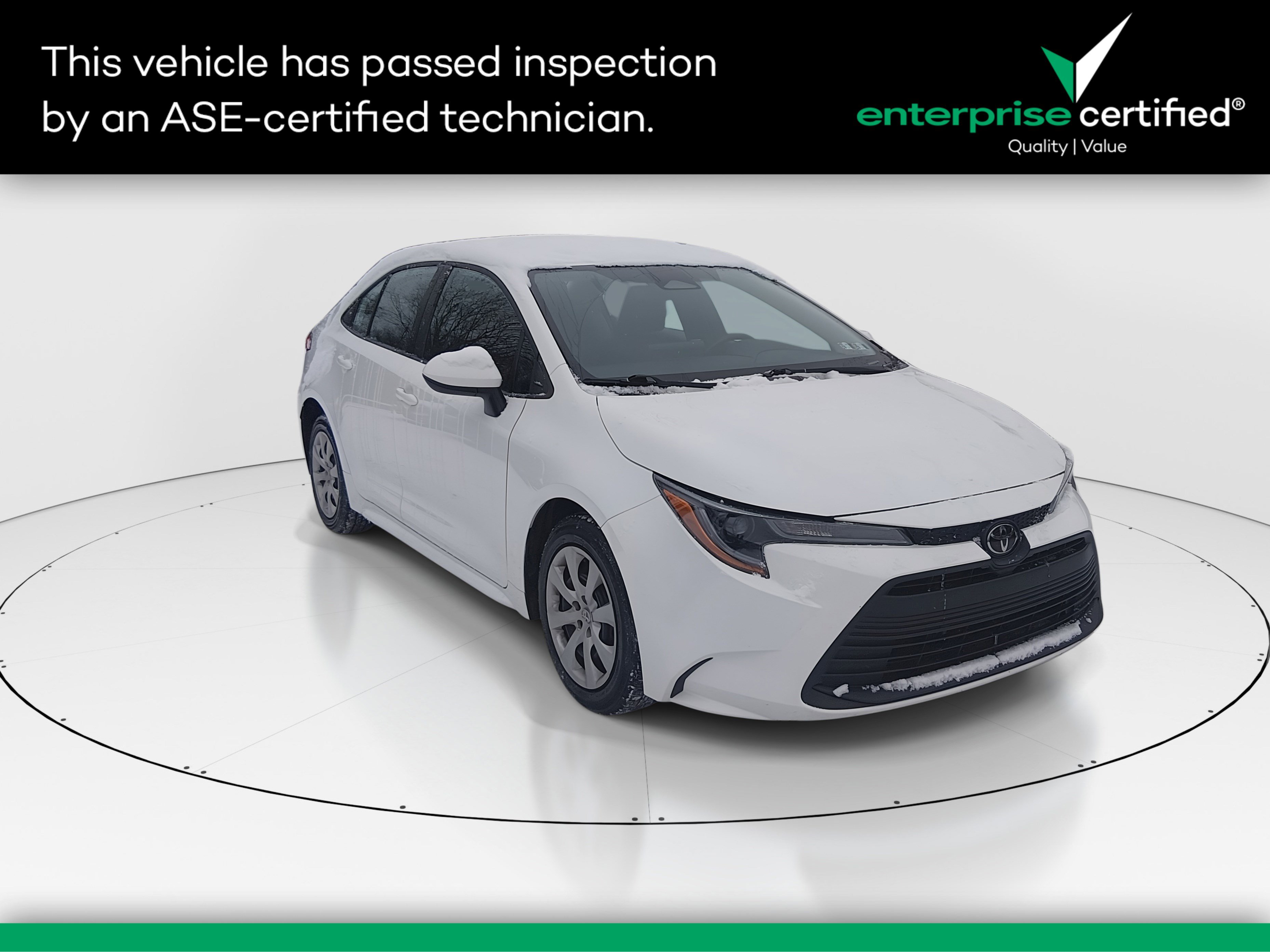 2023 Toyota Corolla LE's photo