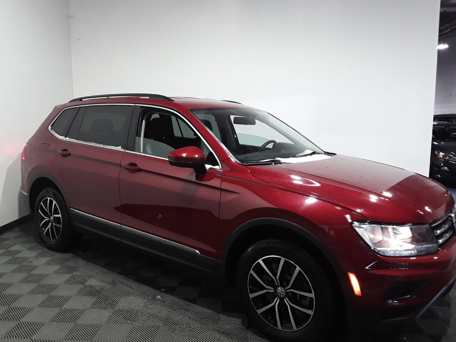 2021 Volkswagen Tiguan SE 2.0T FWD