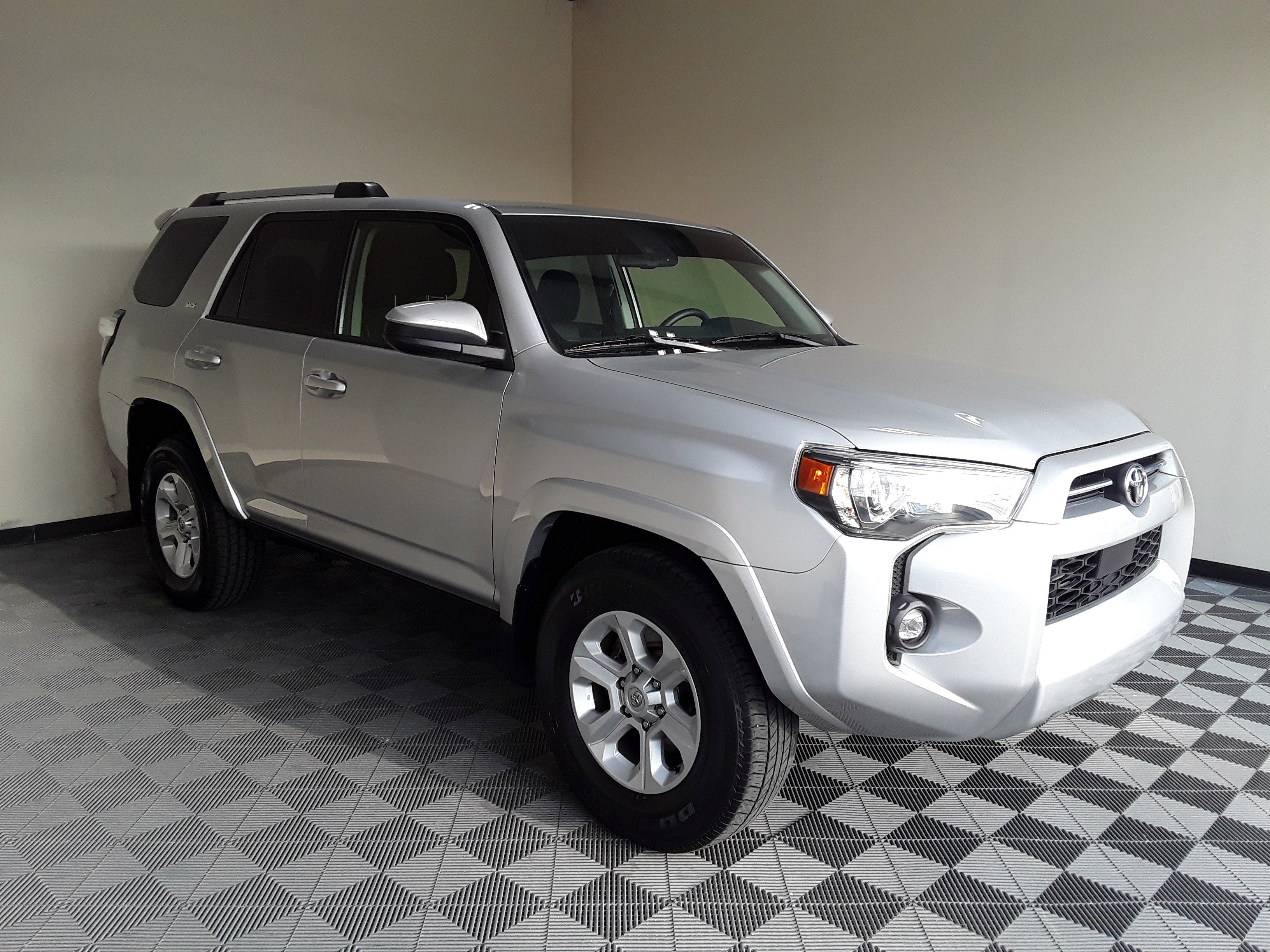 2023 Toyota 4Runner SR5 2WD