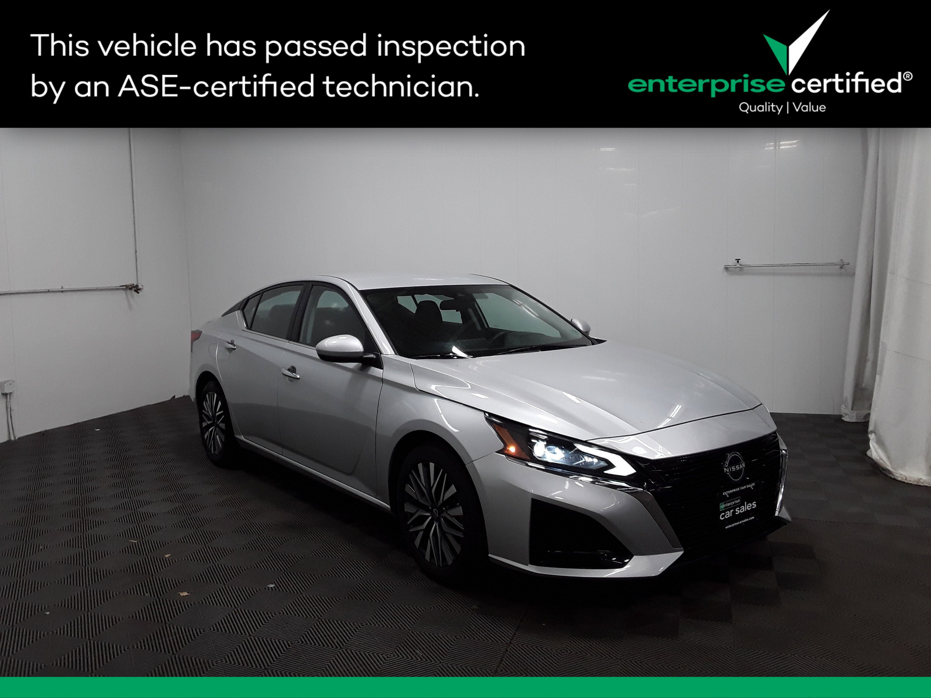 Used 2023 Nissan Altima 2.5 SV Sedan