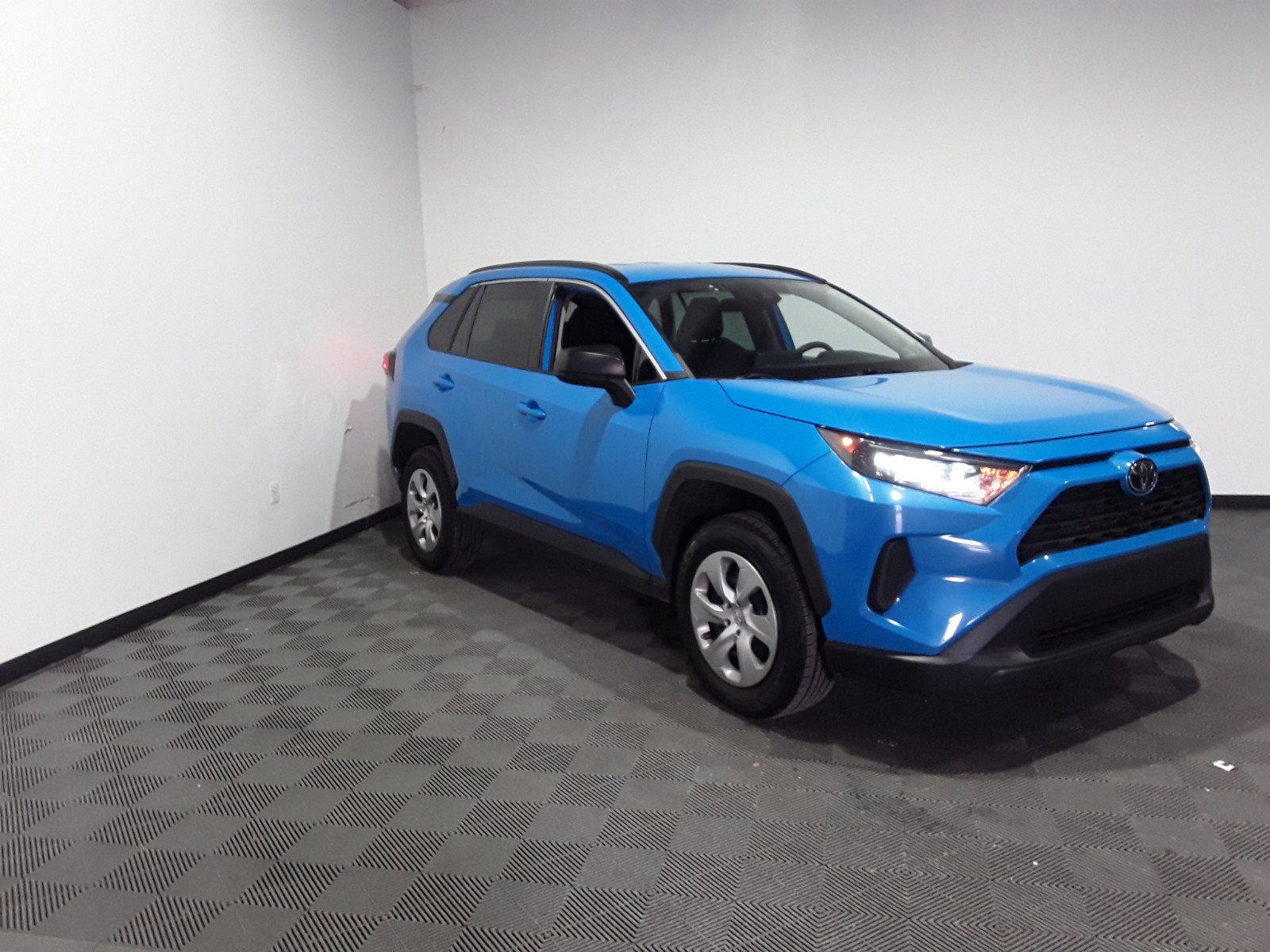 2021 Toyota RAV4 LE AWD