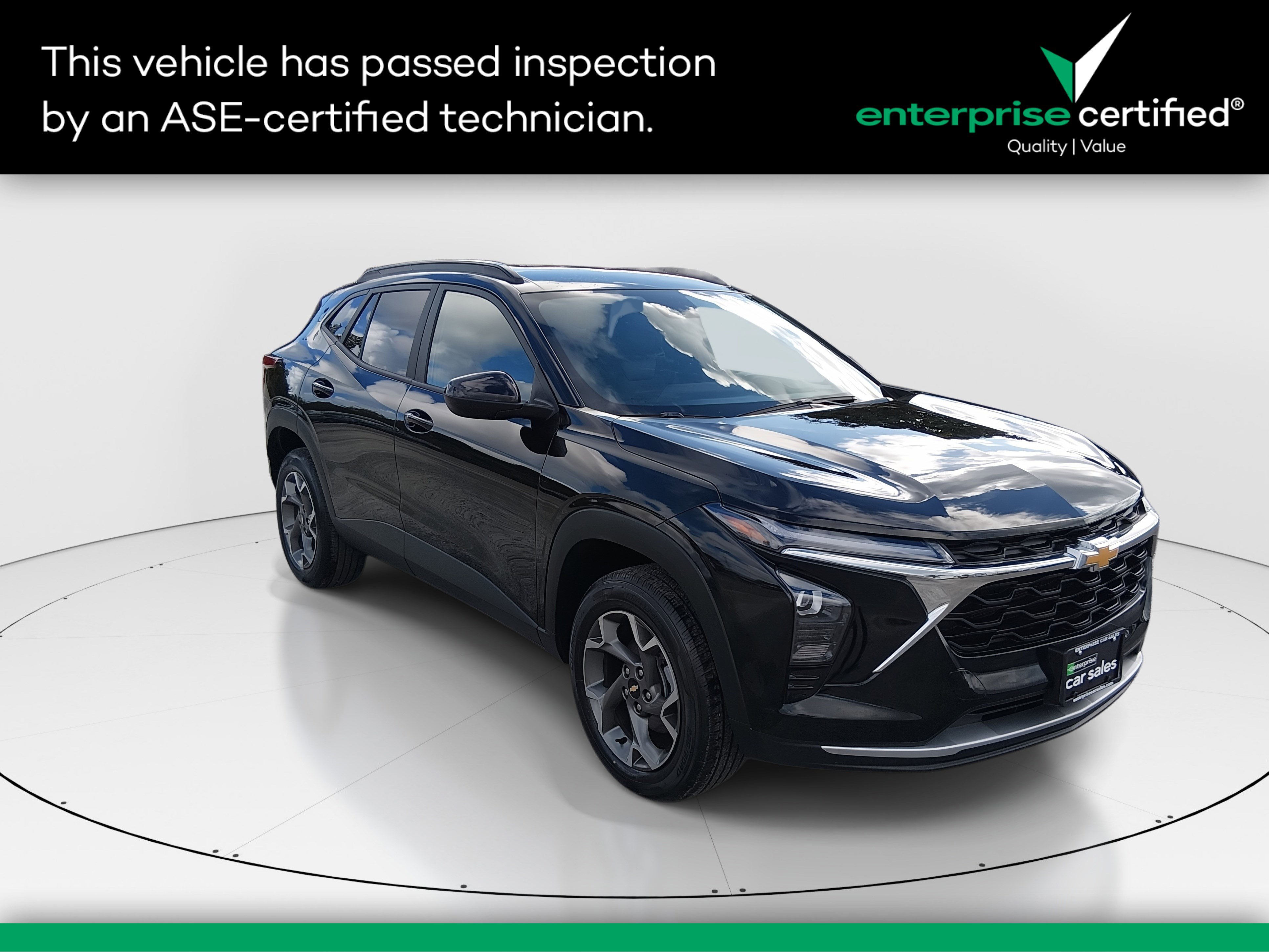 2025 Chevrolet Trax LT's photo