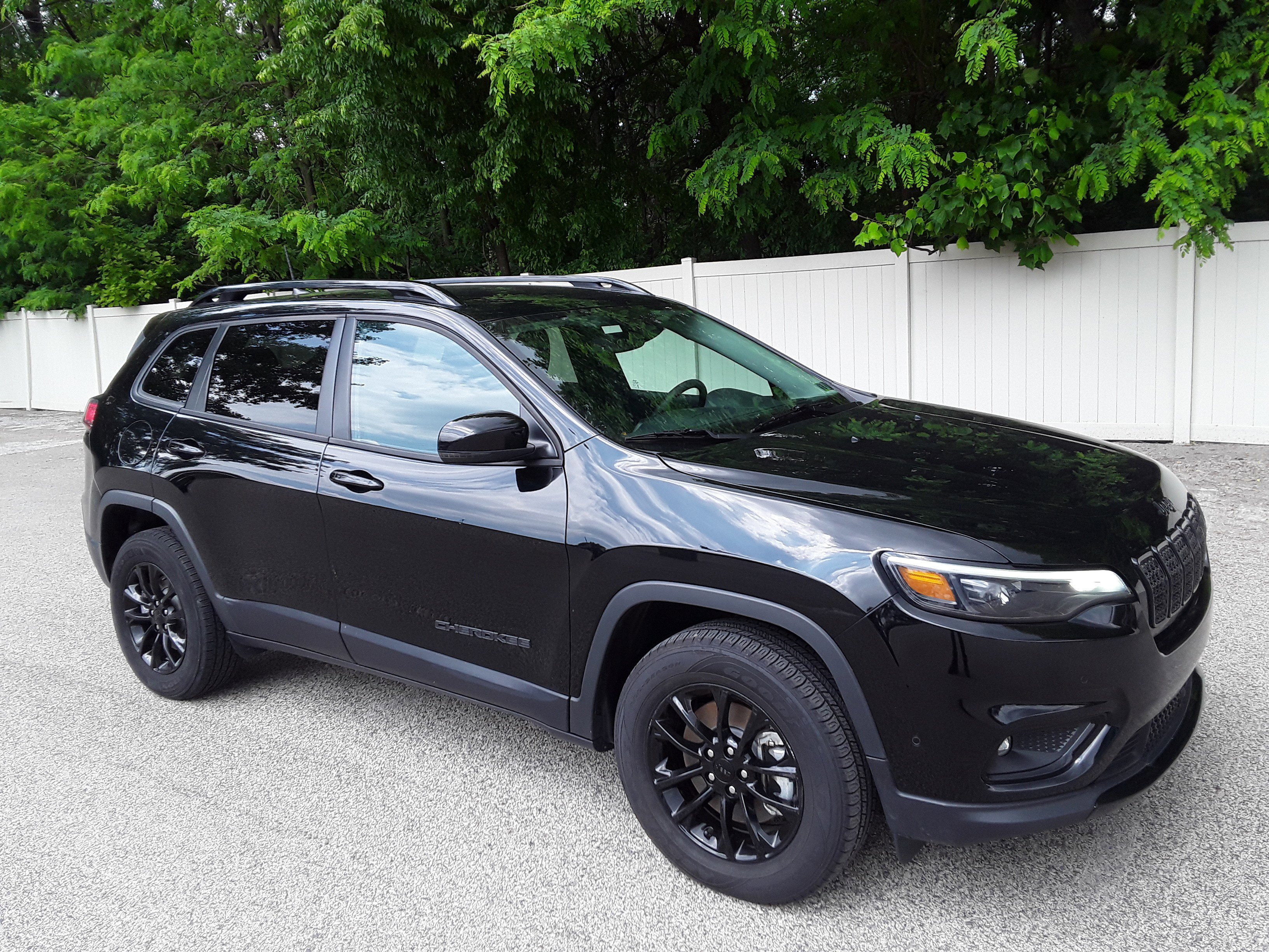 2023 Jeep Cherokee Altitude Lux 4x4