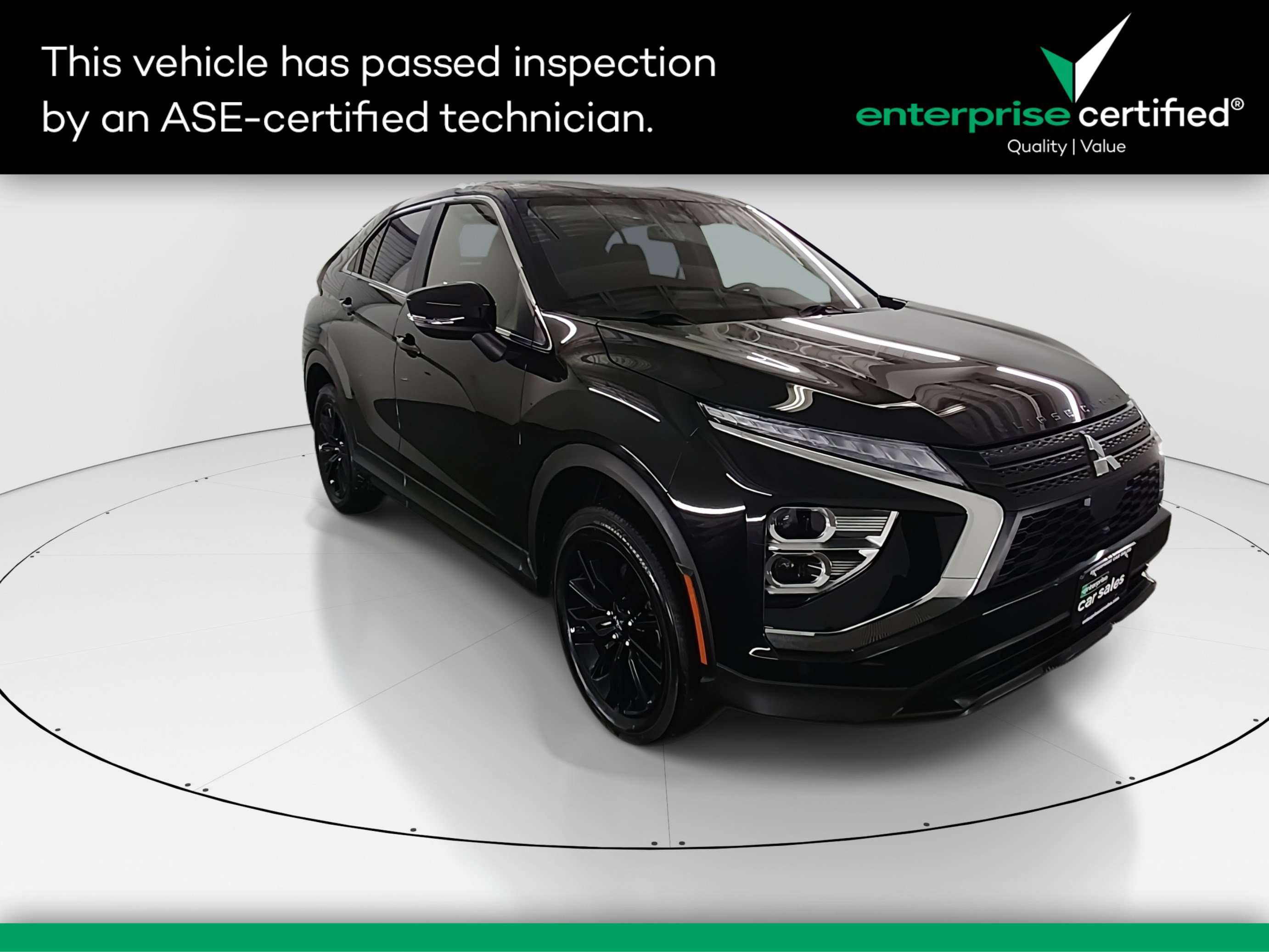 2024 Mitsubishi Eclipse Cross LE's photo