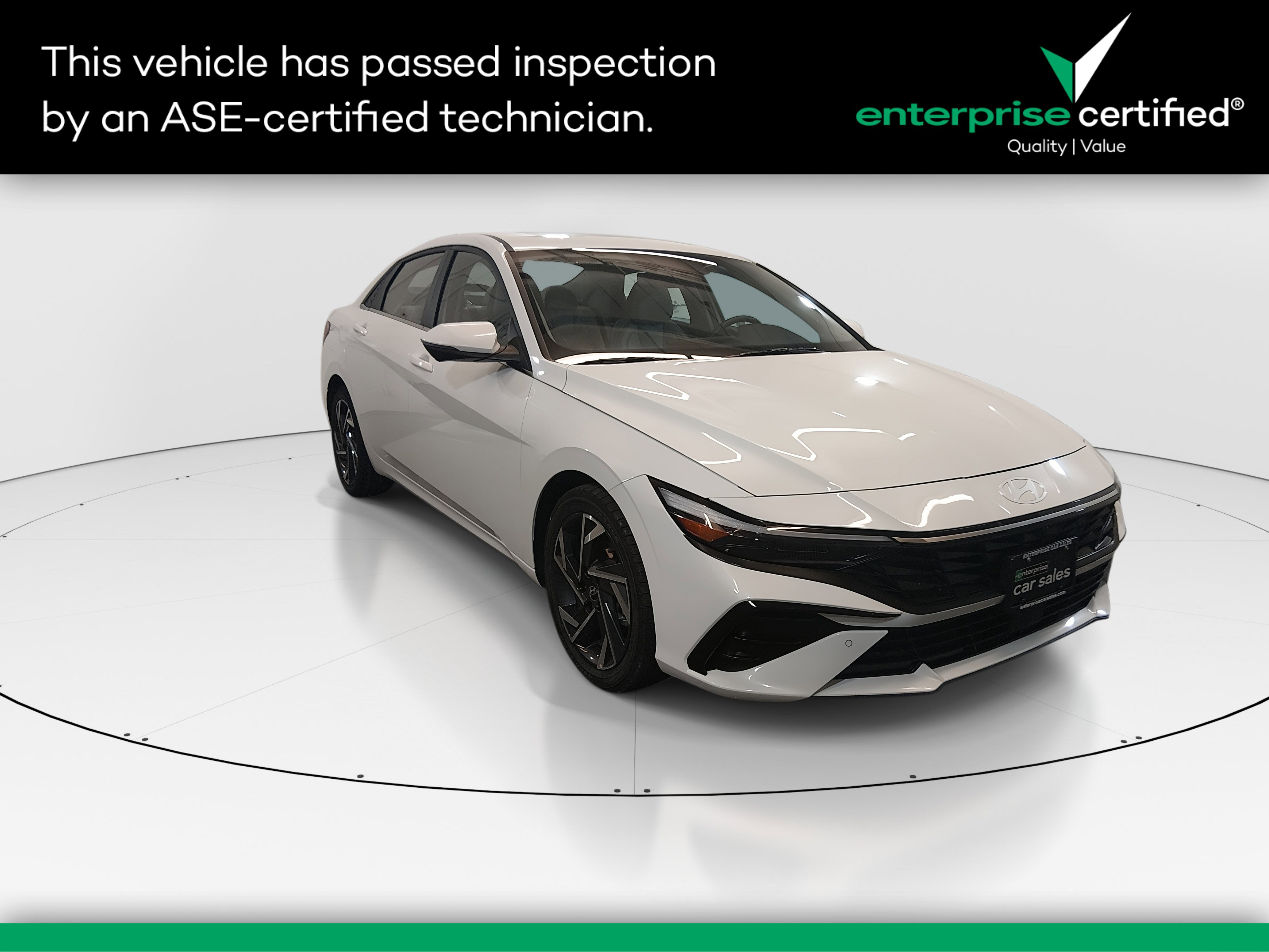 Used 2024 Hyundai Elantra Limited IVT