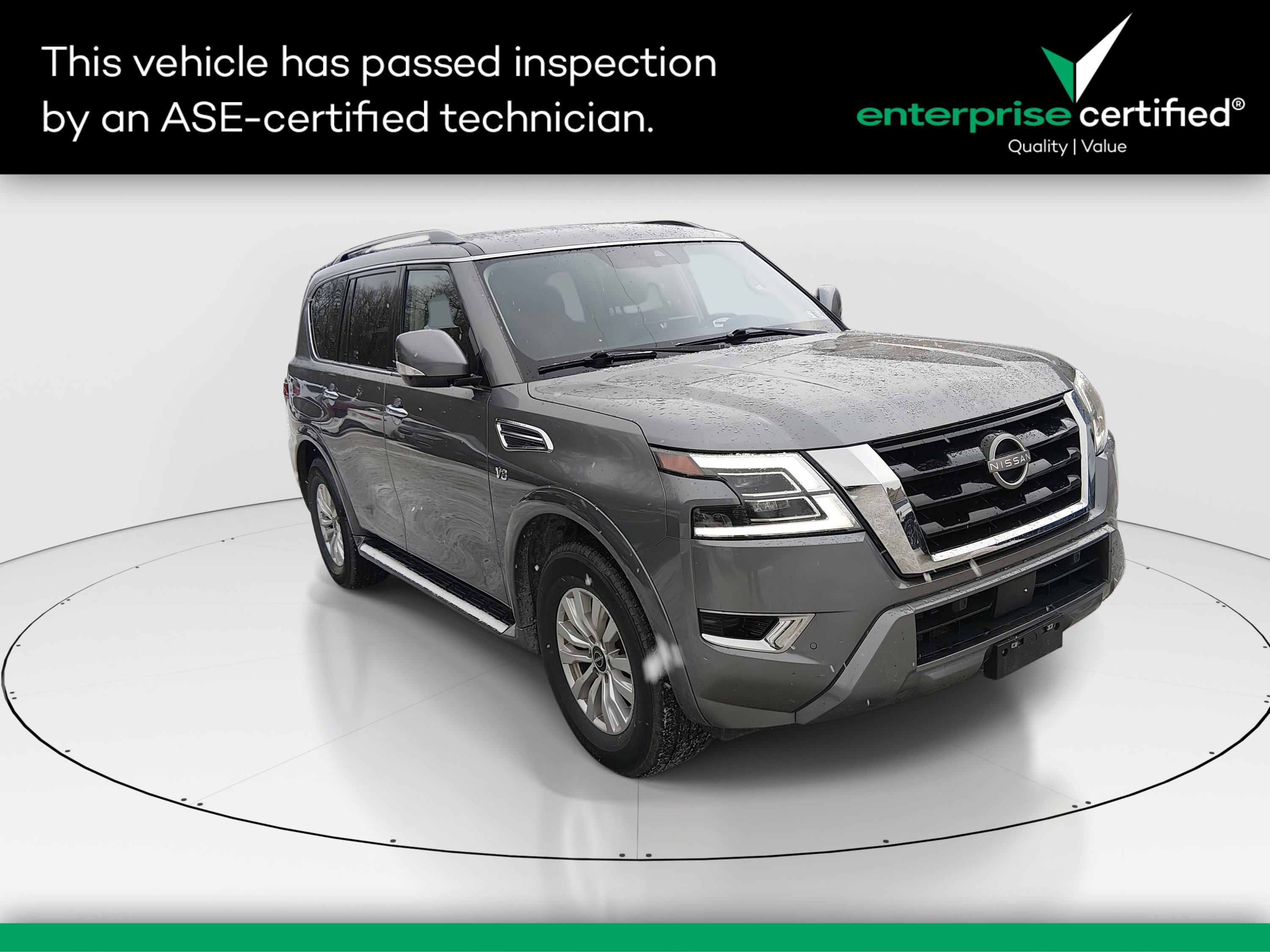 2022 Nissan Armada SV's photo