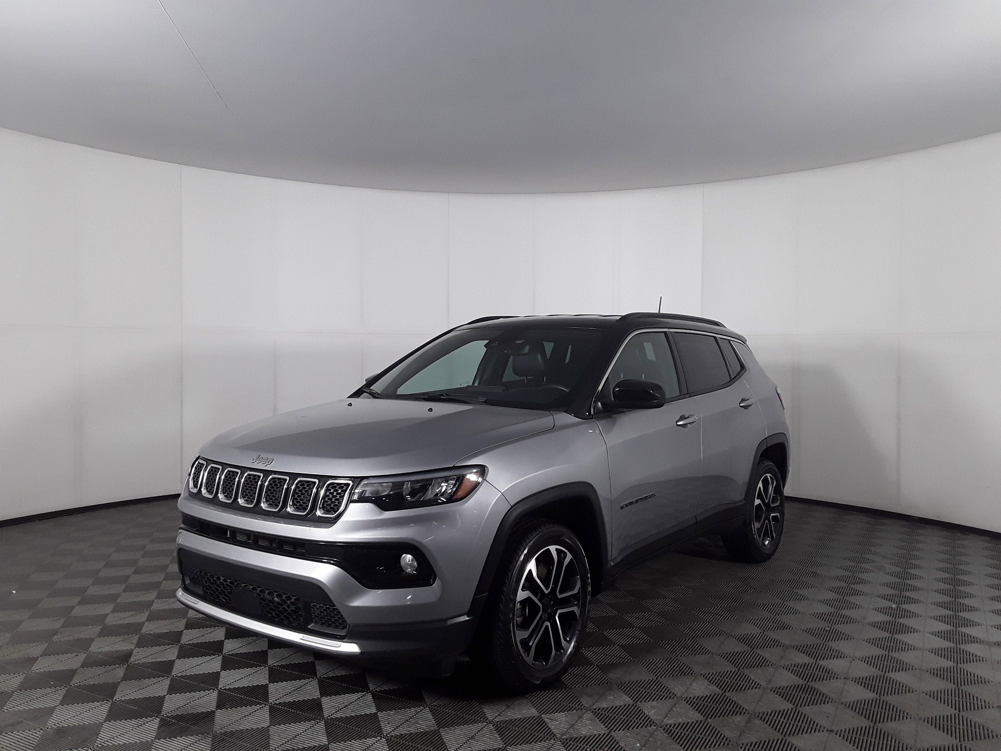 Image of Used 2024 Jeep Compass Limited 4x4