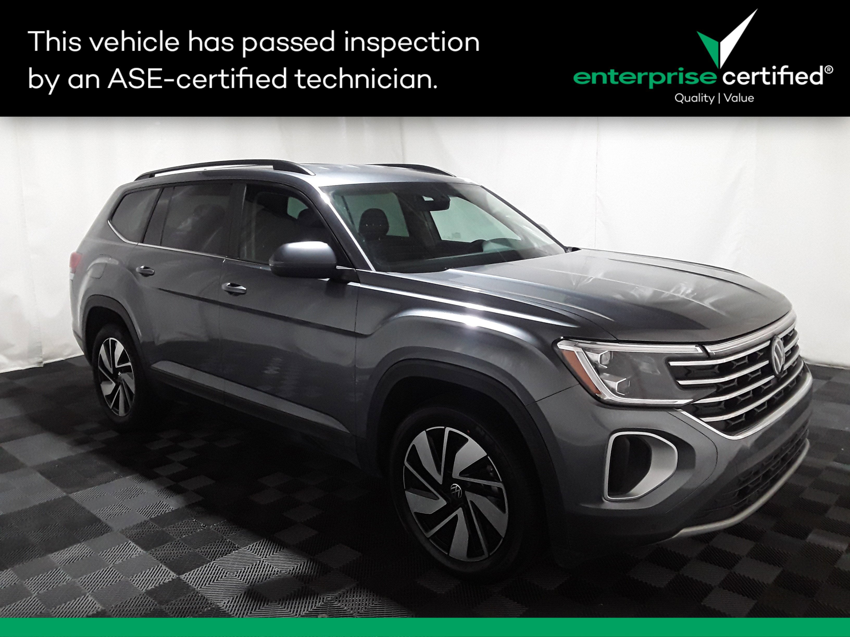 2024 Volkswagen Atlas 2.0T SE w/Technology 4MOTION
