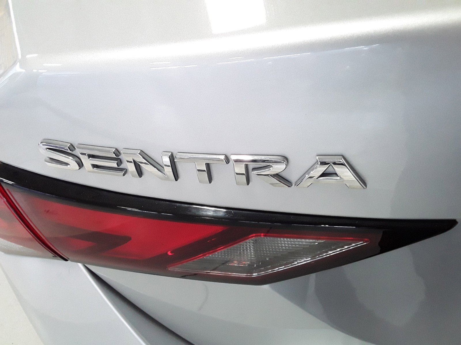 2021 Nissan Sentra SV CVT