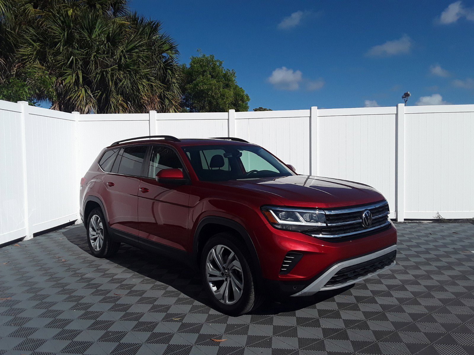 2022 Volkswagen Atlas 3.6L V6 SE w/Technology FWD