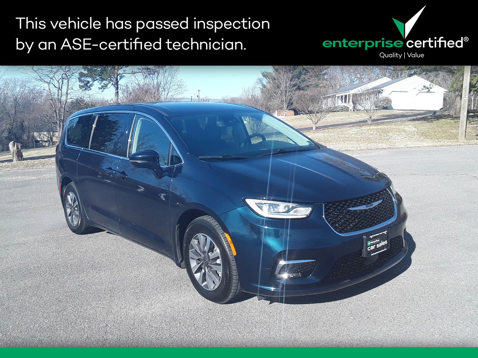 2022 Chrysler Pacifica Hybrid Touring L FWD