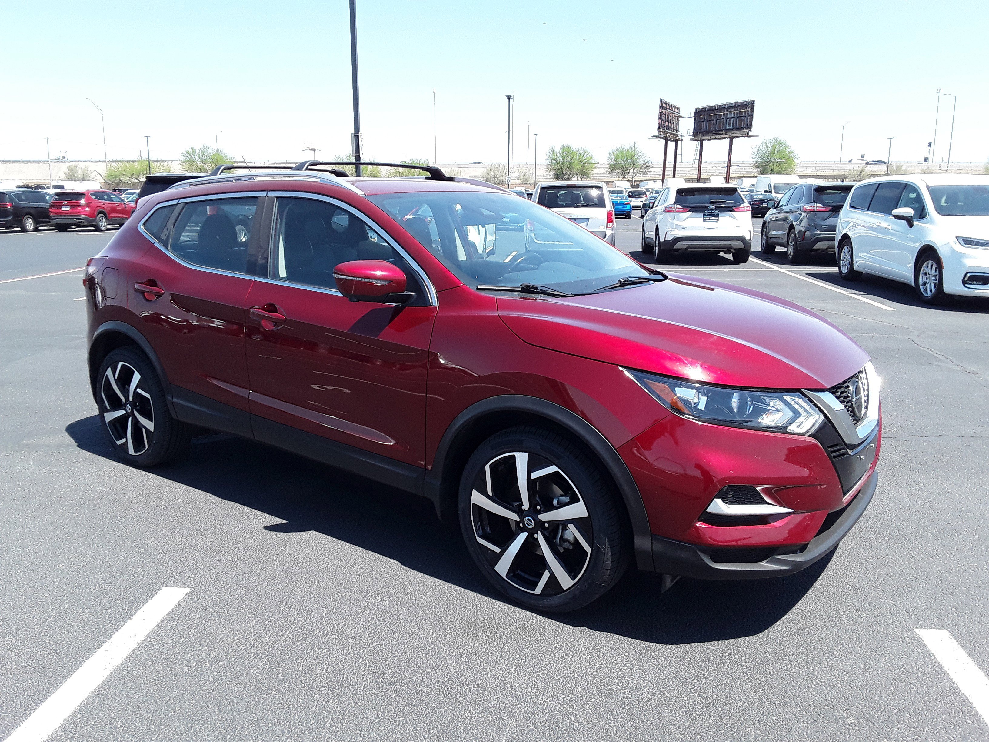 2022 Nissan Rogue Sport AWD SL