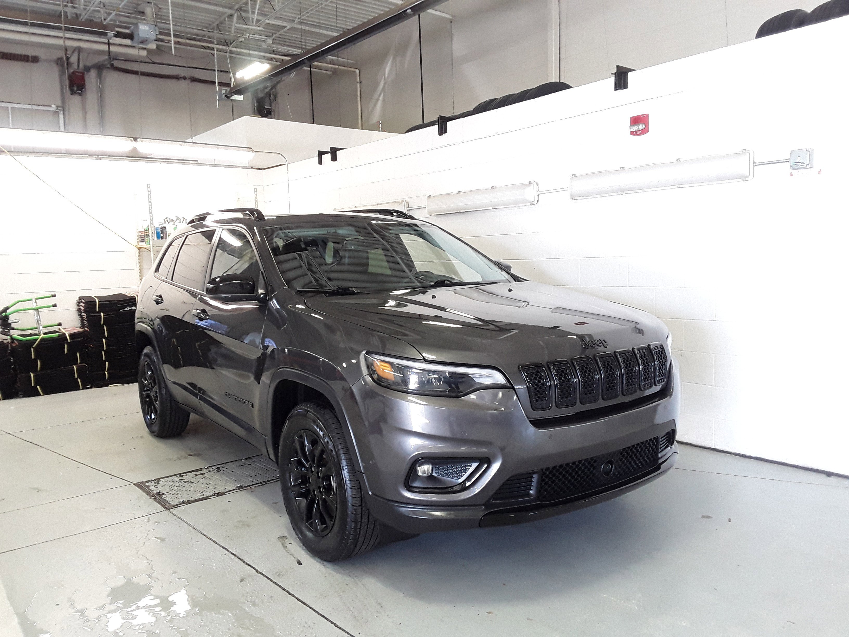 2023 Jeep Cherokee Altitude Lux 4x4