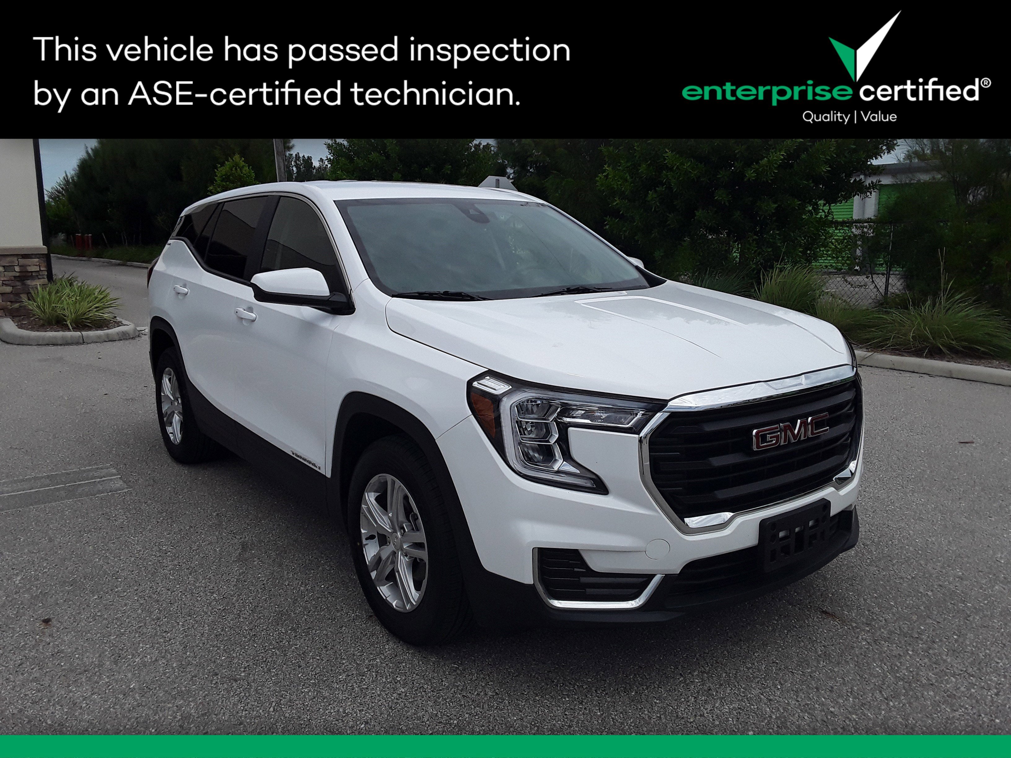 Used 2024 GMC Terrain FWD 4dr SLE