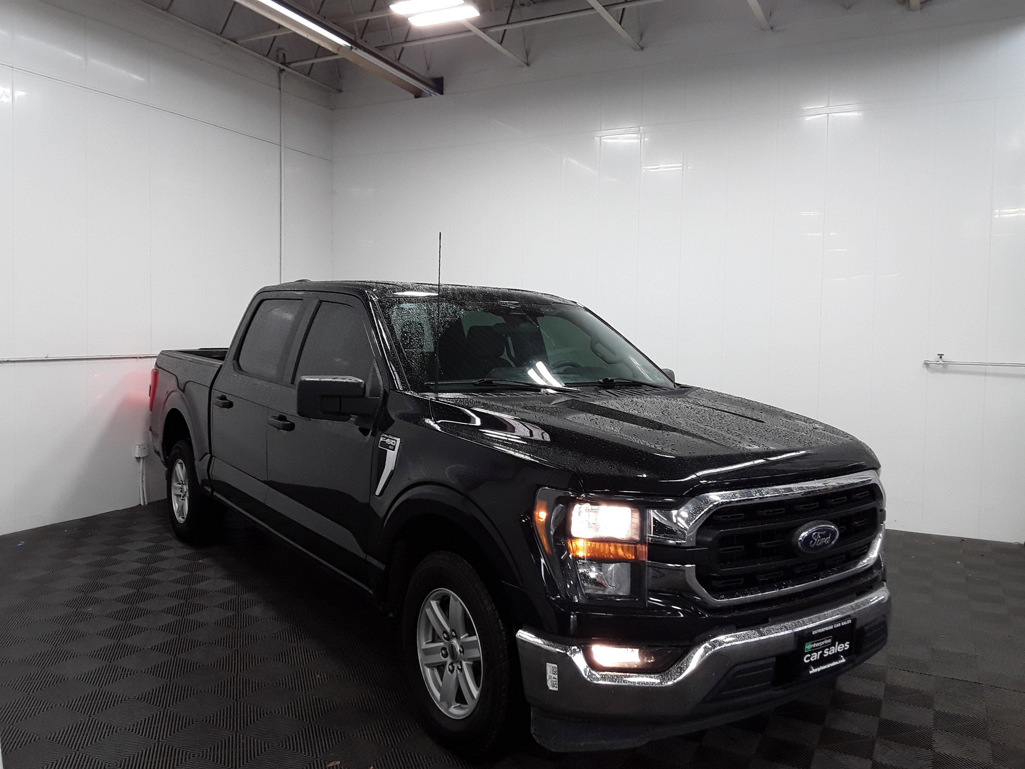 2023 Ford F-150 XLT 2WD SuperCrew 5.5' Box