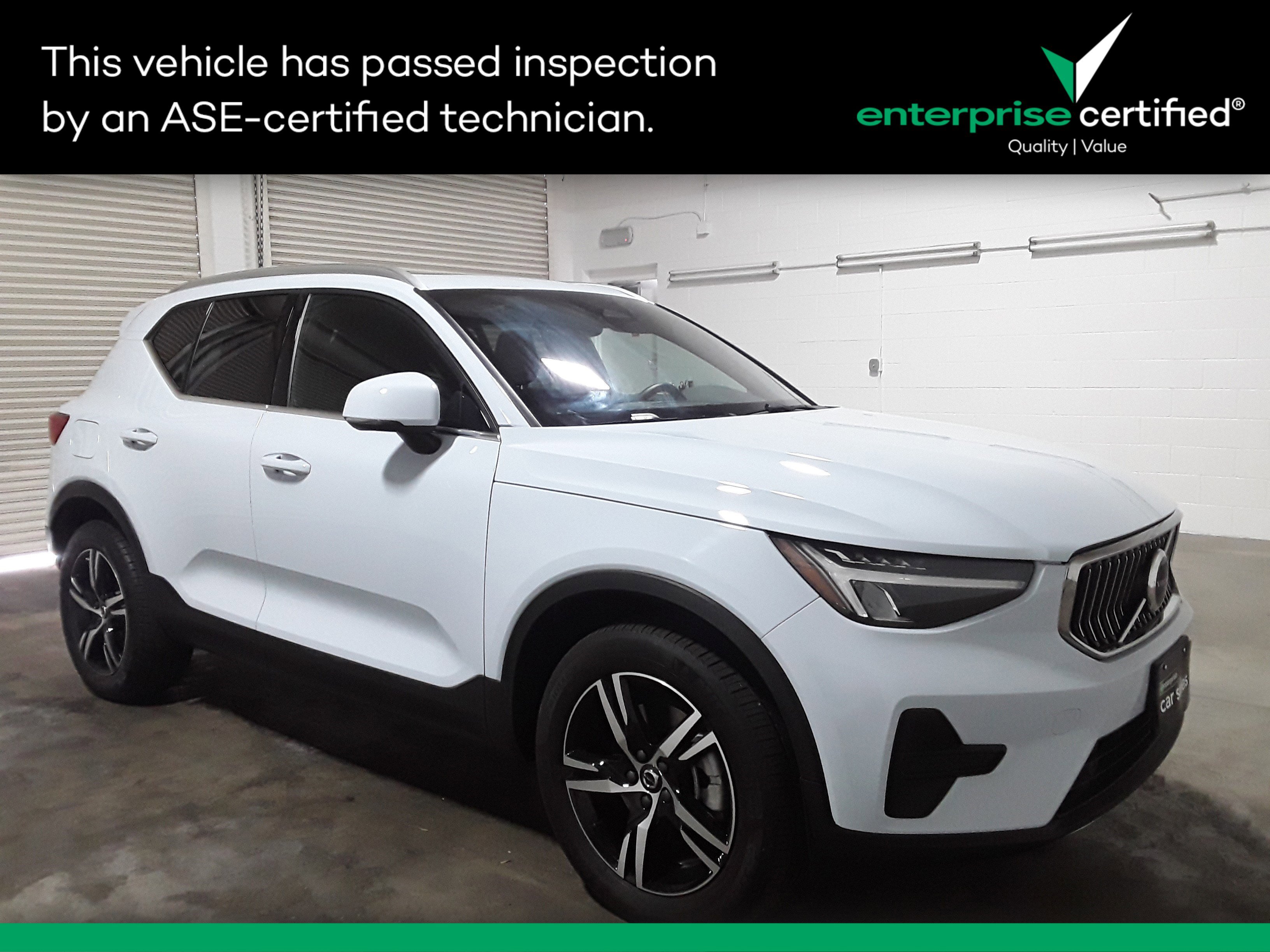 2024 Volvo XC40 Core Bright Theme B5 AWD