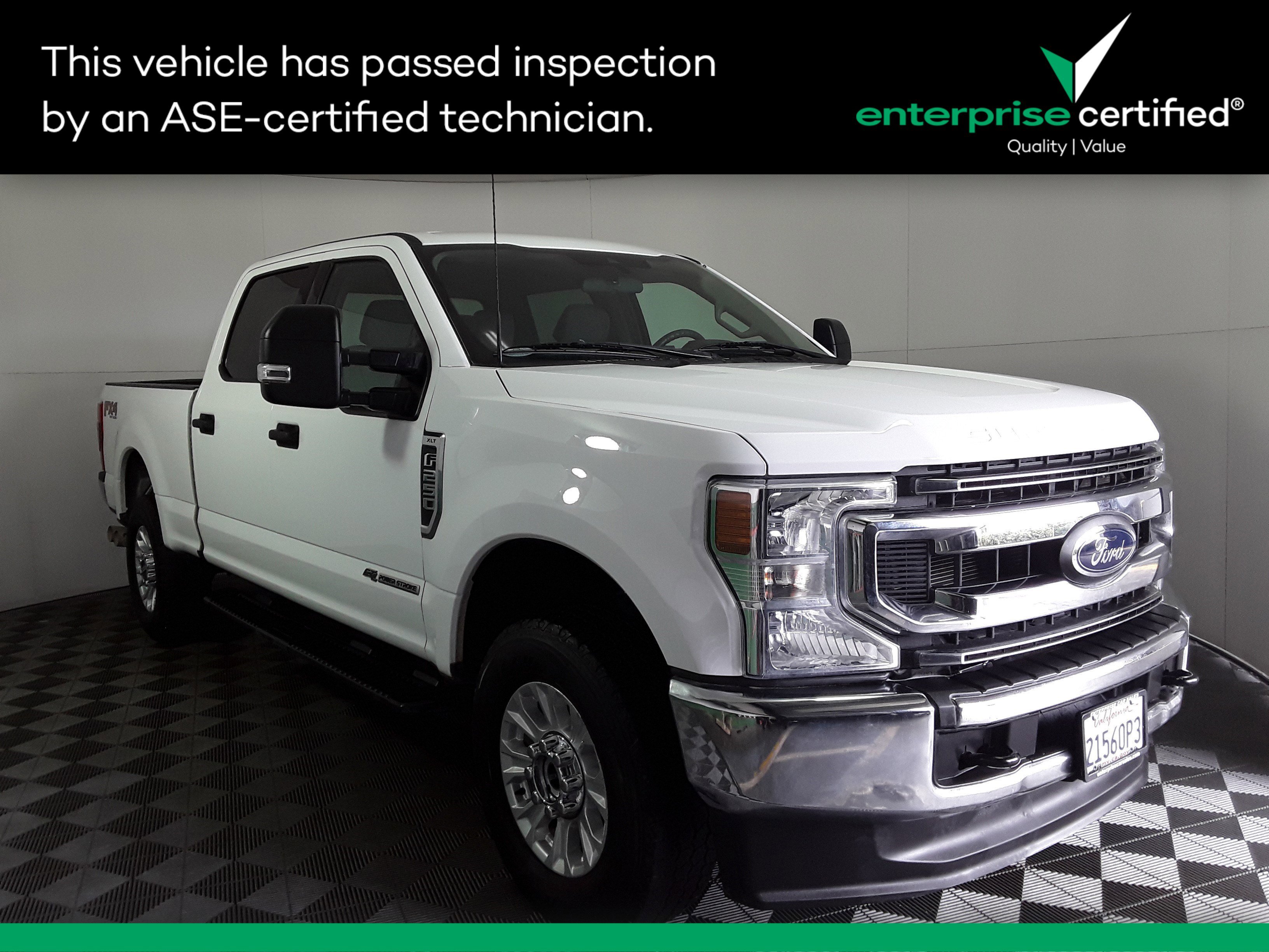 2022 Ford Super Duty F-250 SRW XLT 4WD Crew Cab 6.75' Box