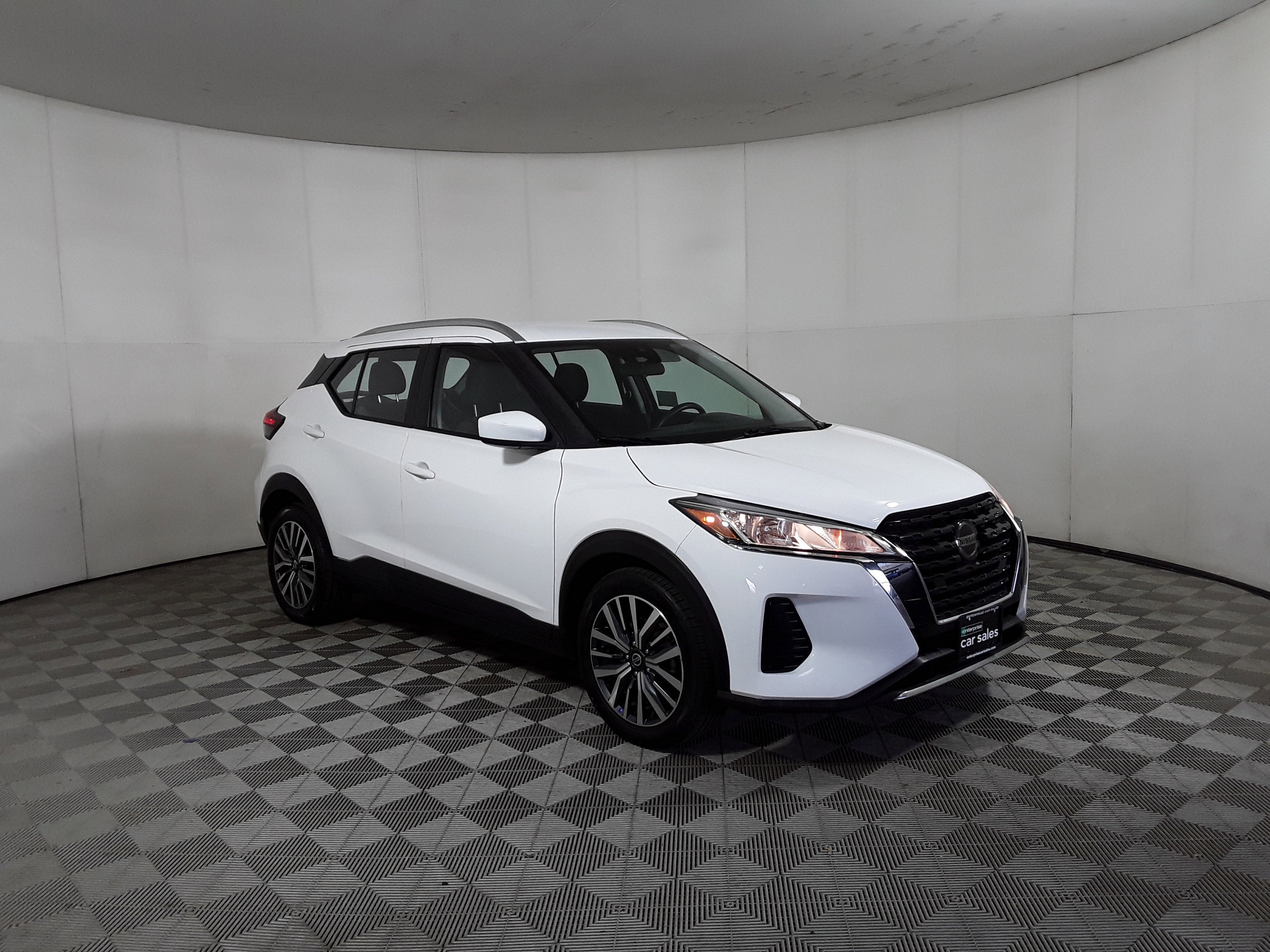 Used 2021 Nissan Kicks SV FWD