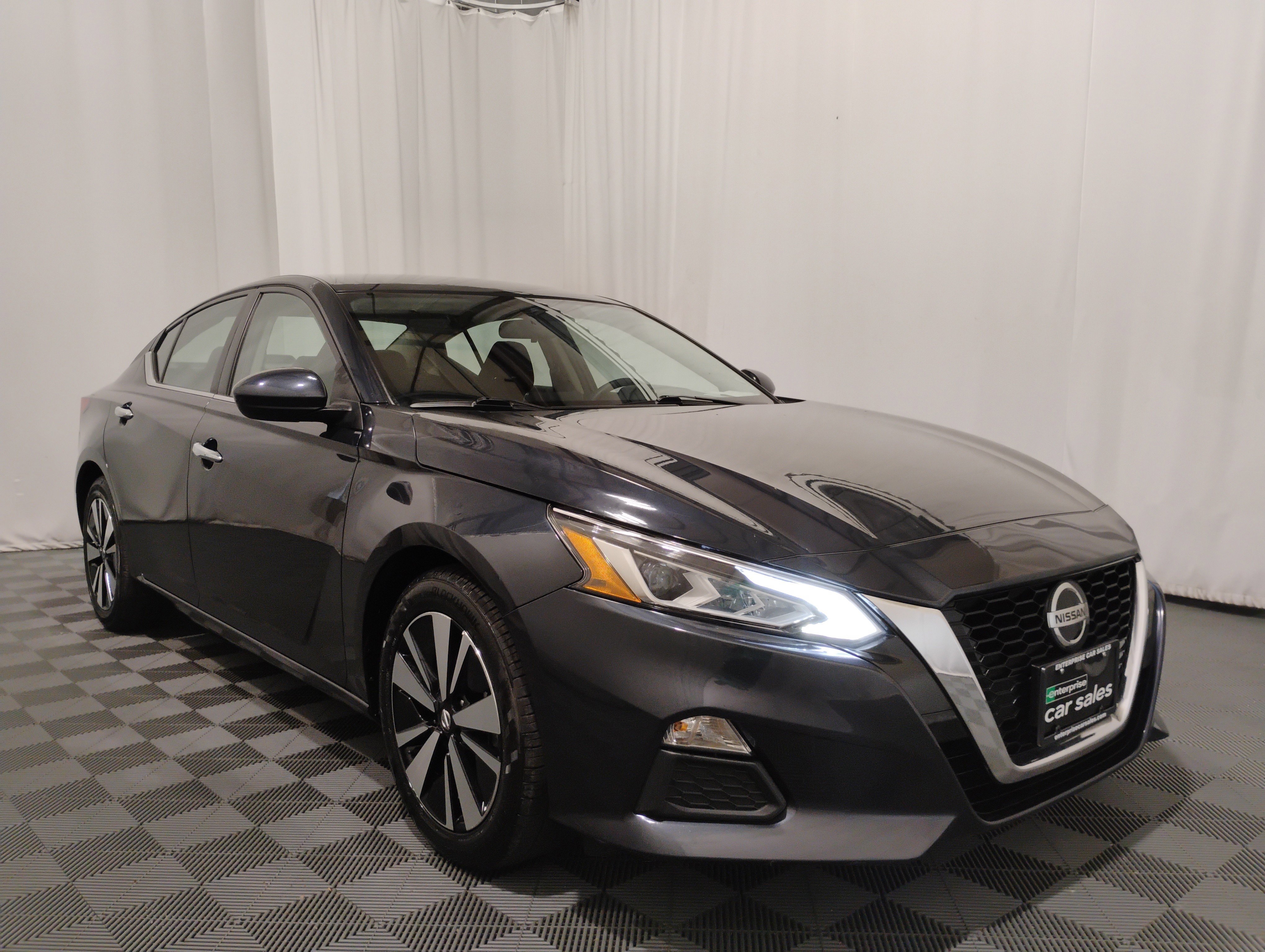 2022 Nissan Altima 2.5 SV Sedan