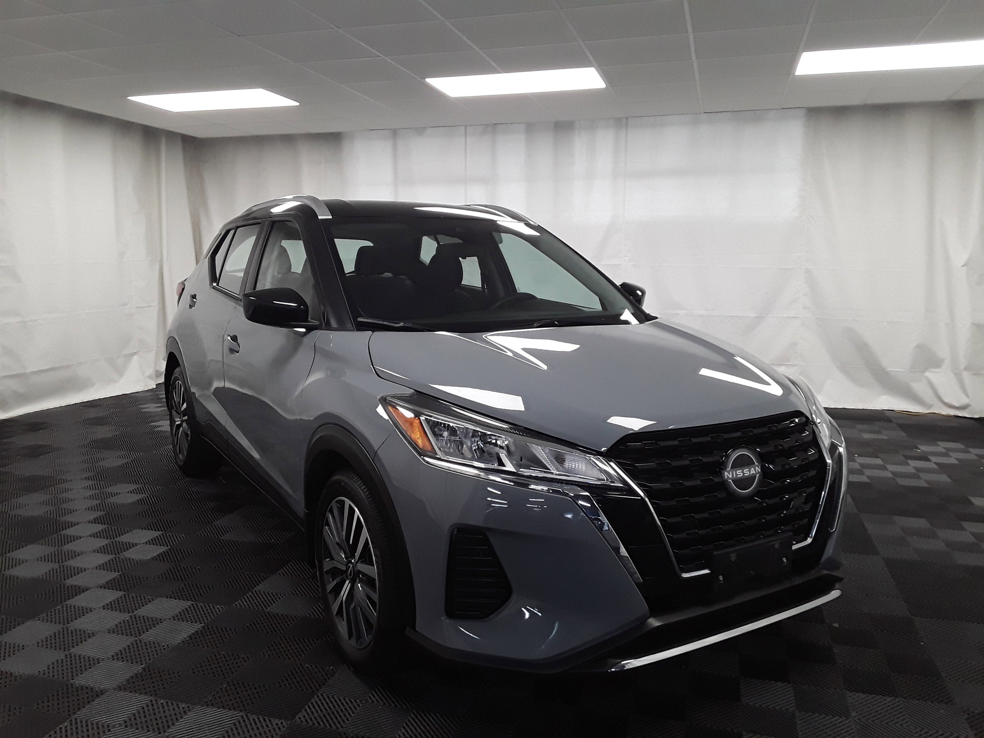 2023 Nissan Kicks SV FWD