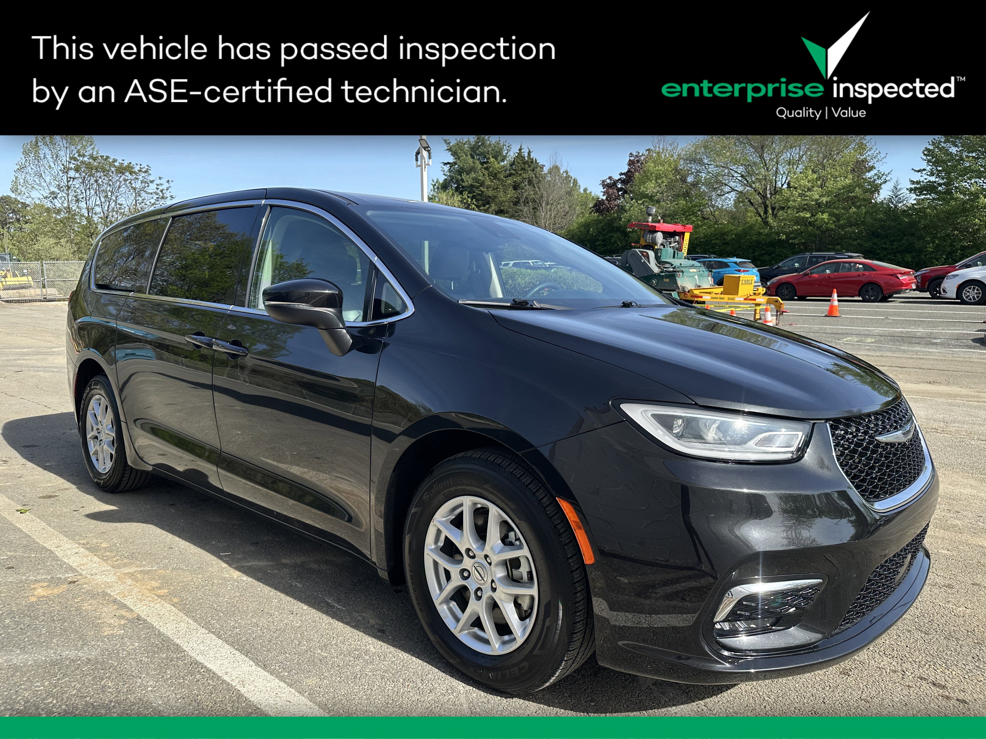 2023 Chrysler Pacifica Touring L FWD