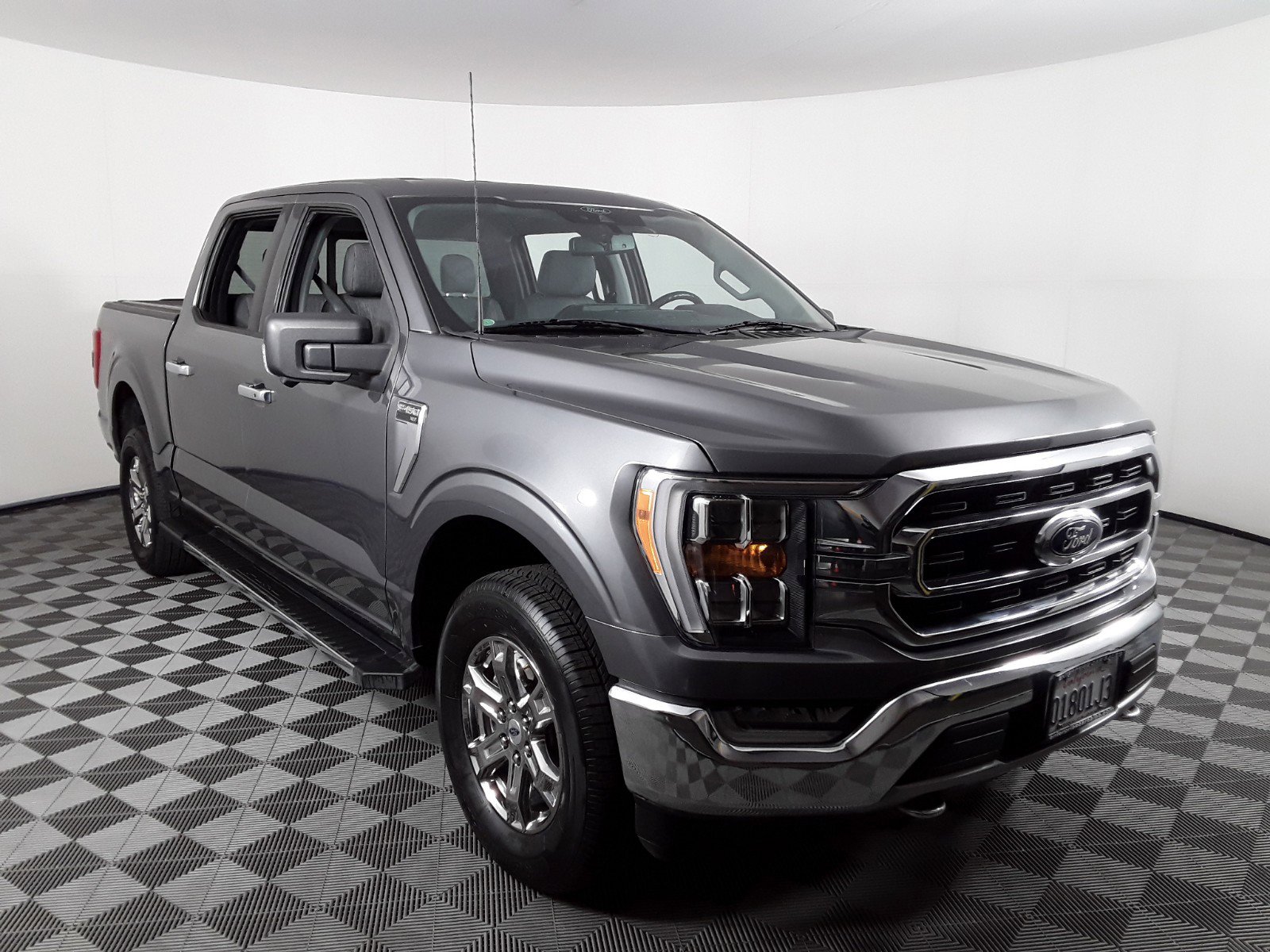 2021 Ford F-150 XLT 4WD SuperCrew 5.5' Box