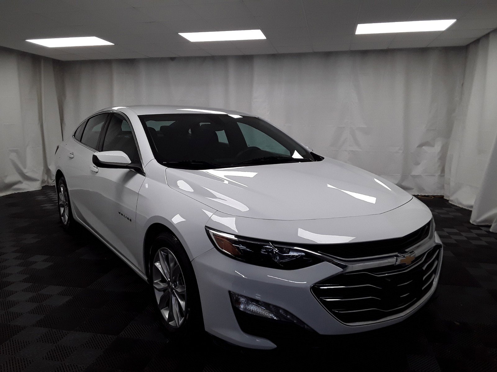 2022 Chevrolet Malibu 4dr Sdn LT