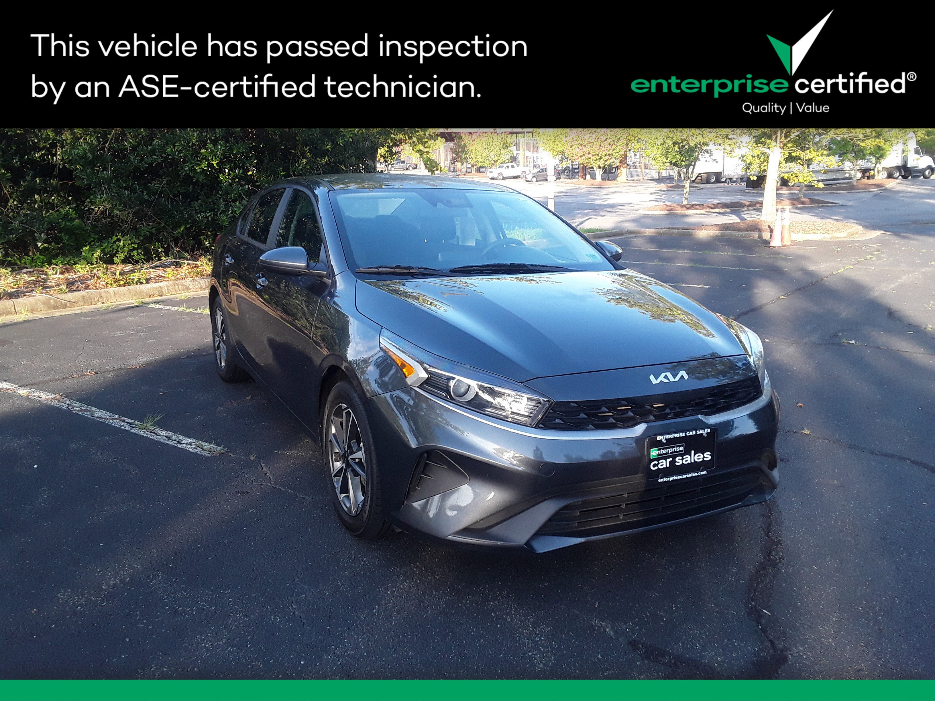 Used 2023 Kia Forte LXS IVT