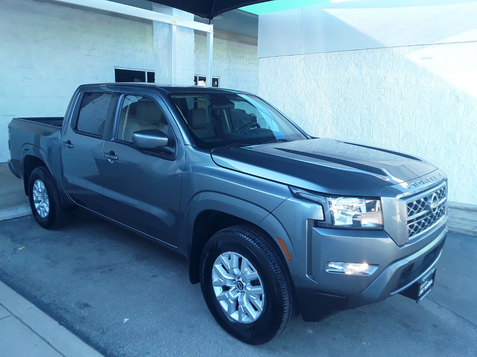 2022 Nissan Frontier Crew Cab 4x2 SV Auto