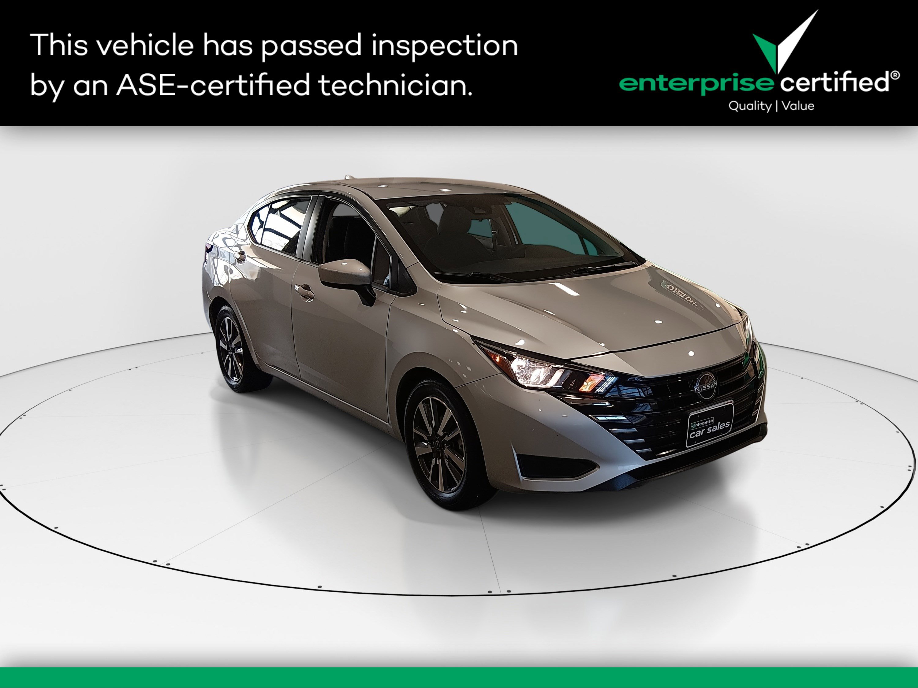 2023 Nissan Versa Sedan SV