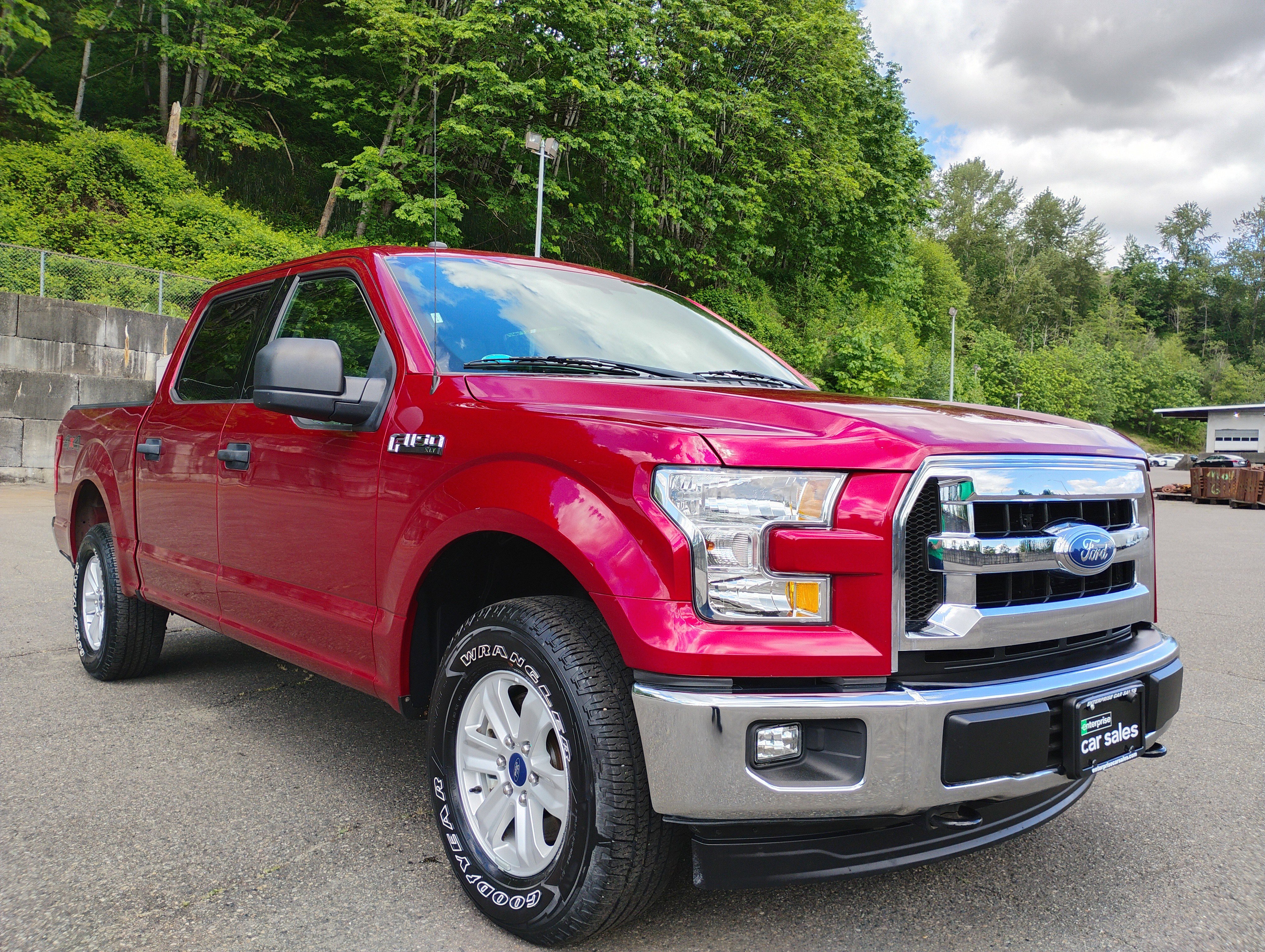 2017 Ford F-150 XLT 4WD SuperCrew 5.5' Box