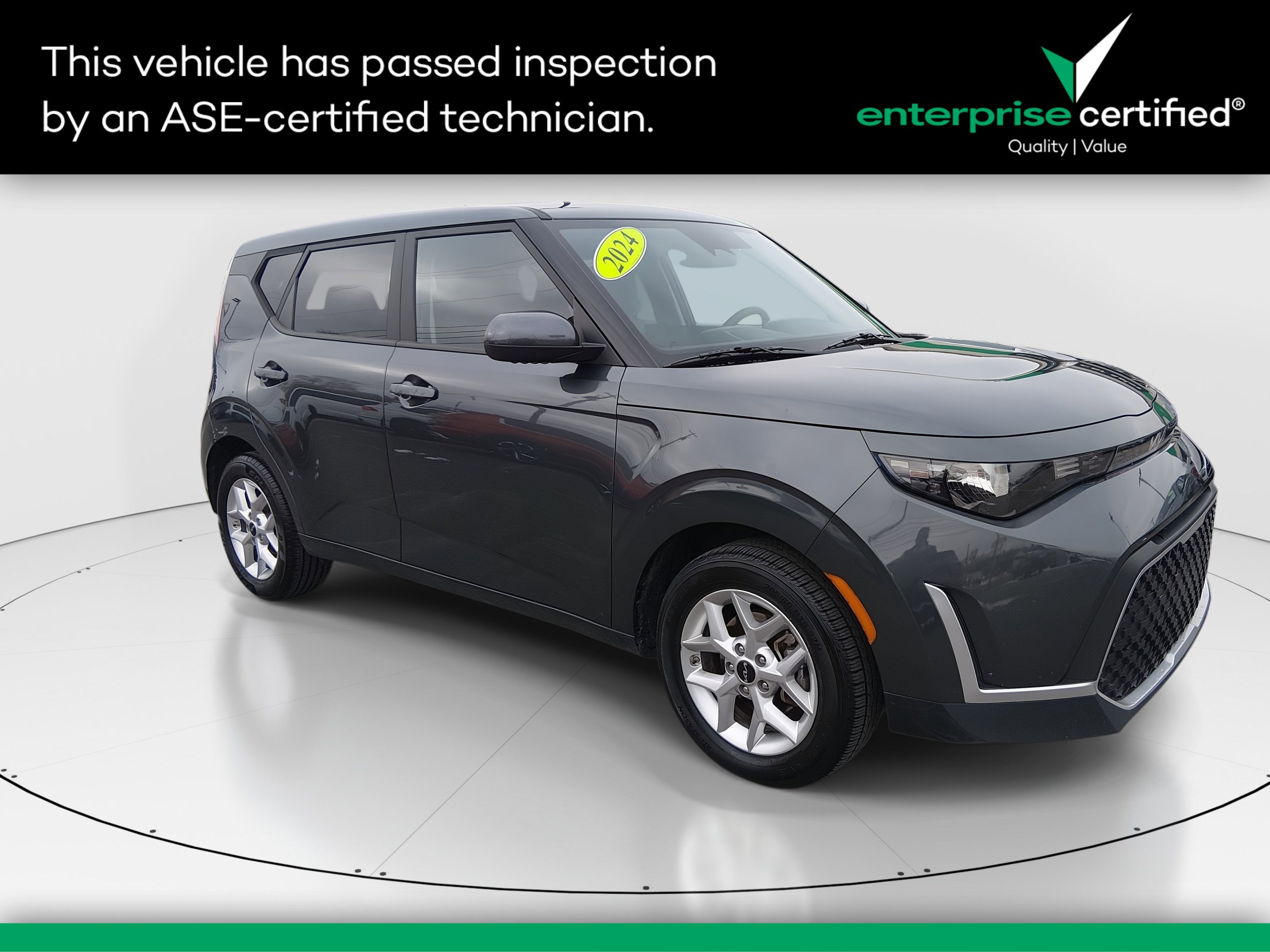 2024 Kia Soul LX's photo