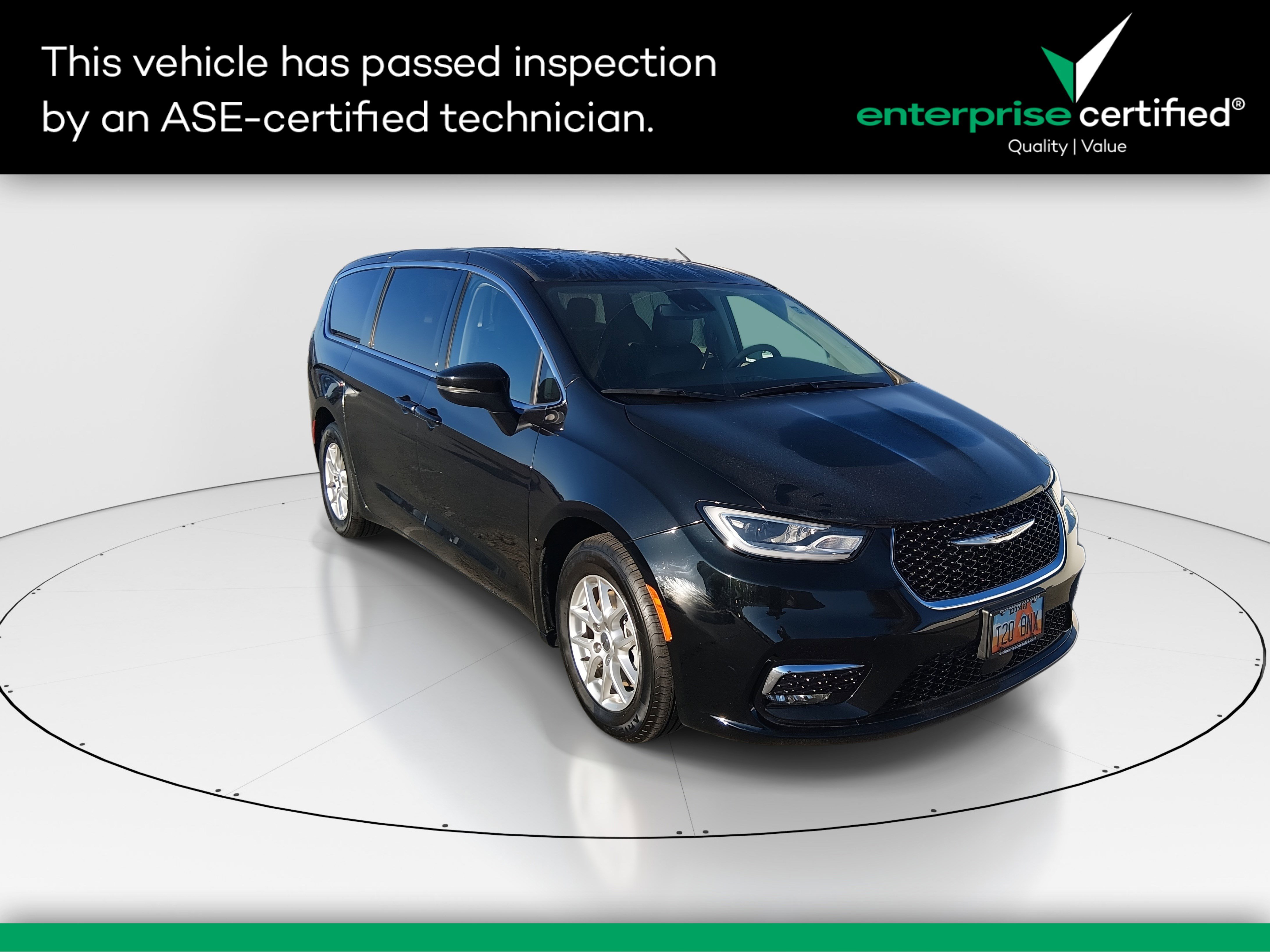 Used 2023 Chrysler Pacifica Touring L FWD