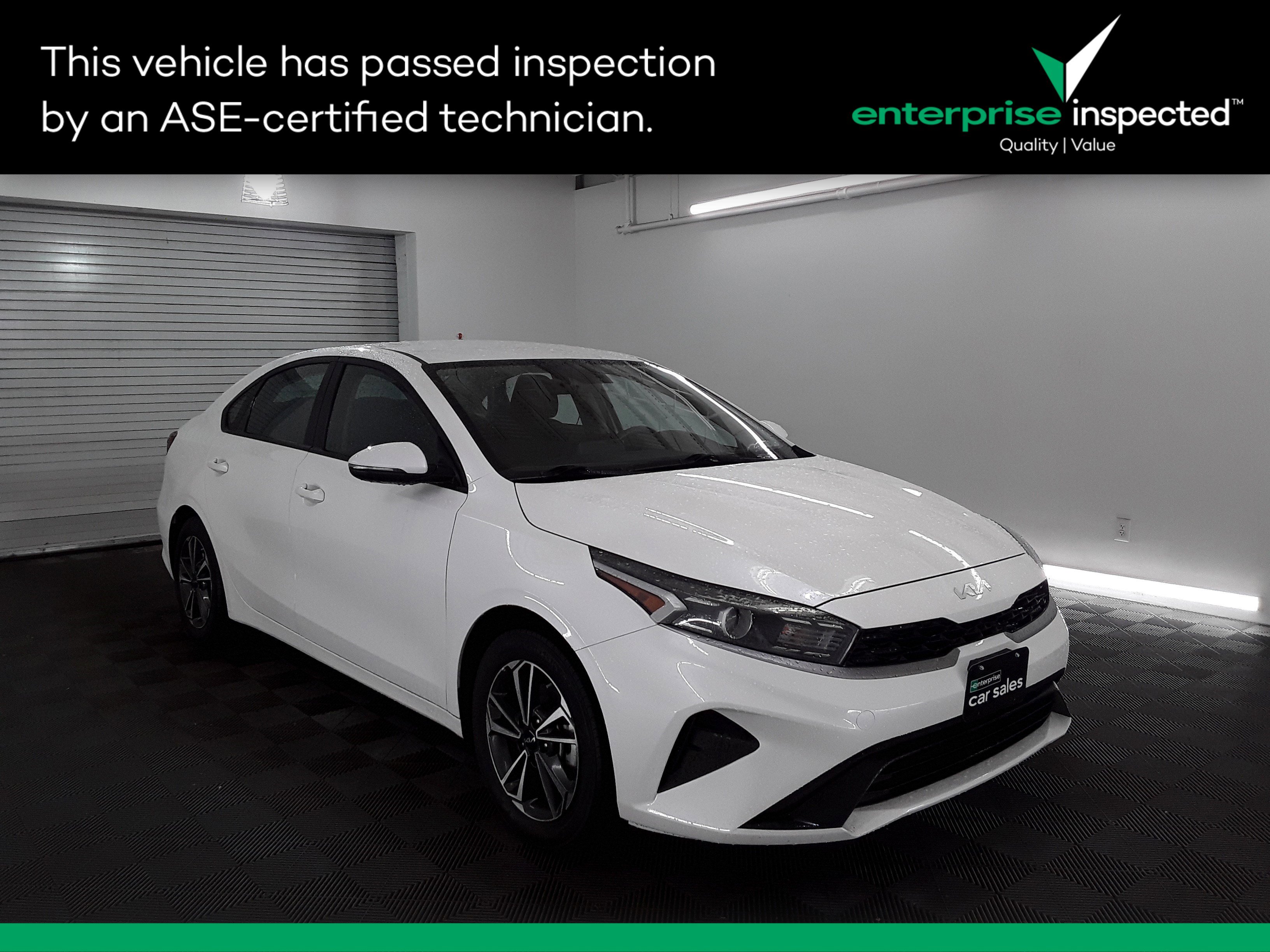 2023 Kia Forte LXS IVT