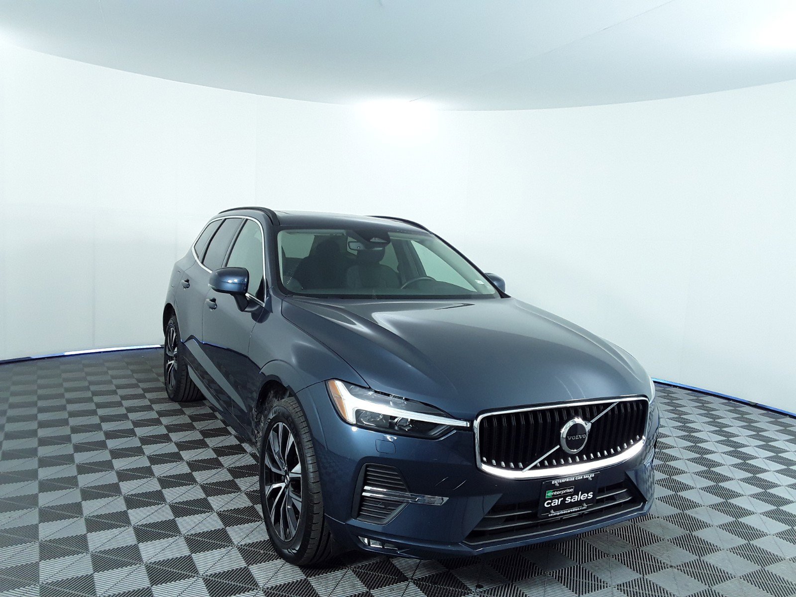 2023 Volvo XC60 B5 AWD Core