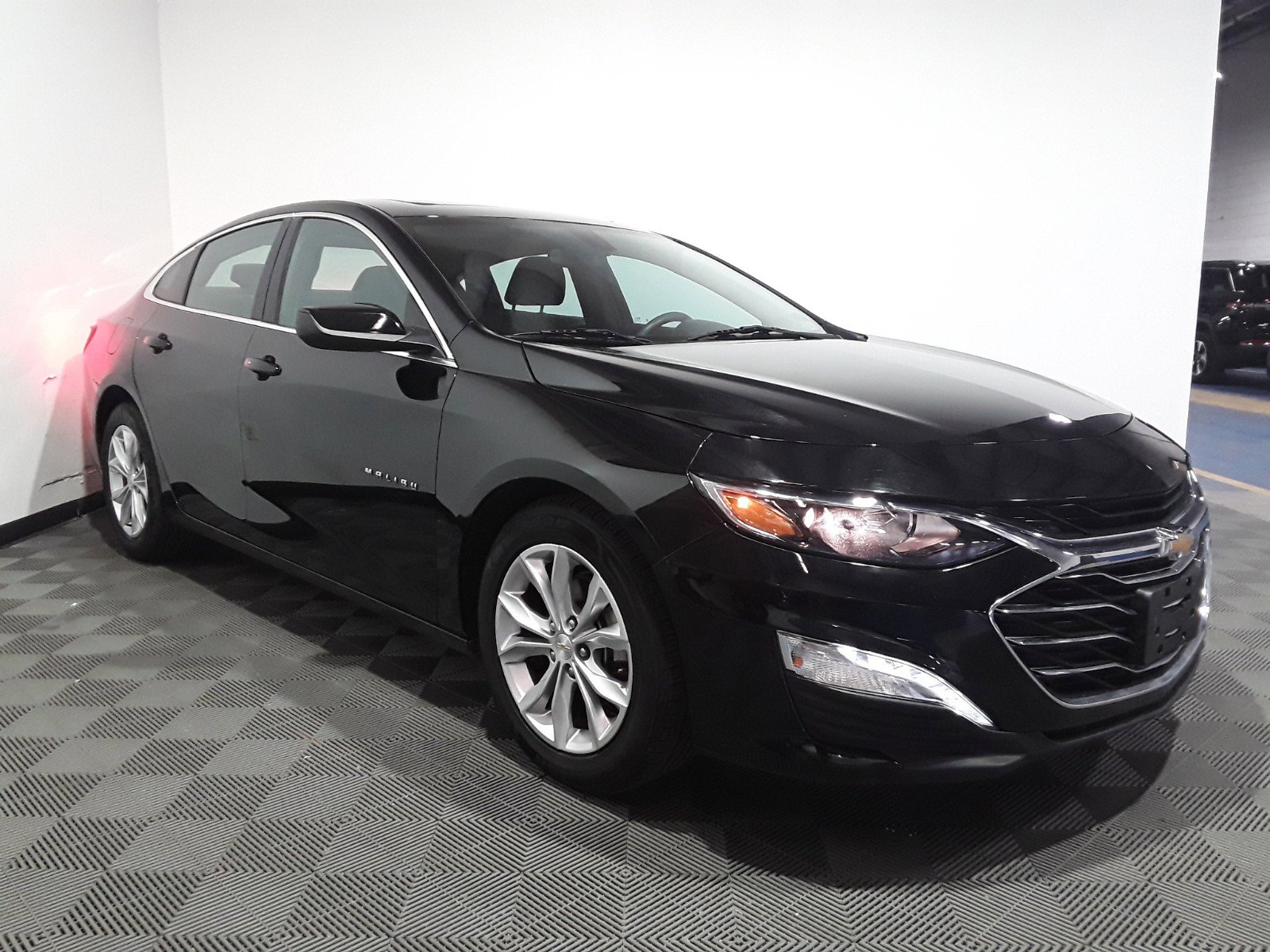 2022 Chevrolet Malibu 4dr Sdn LT