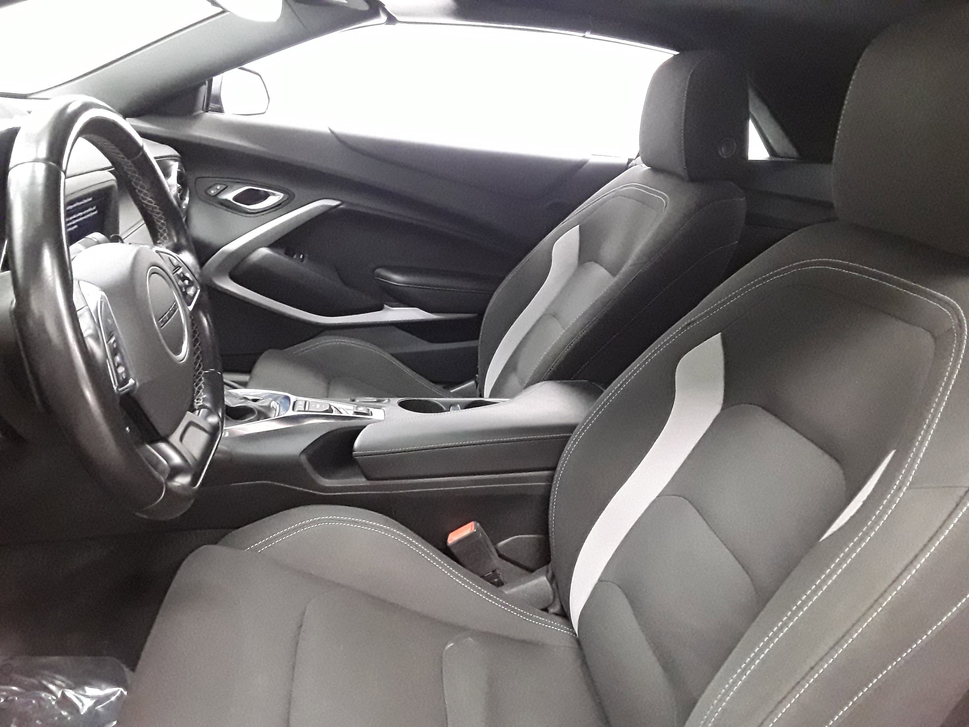 Image 8 of Used 2023 Chevrolet Camaro 2dr Conv 1LT