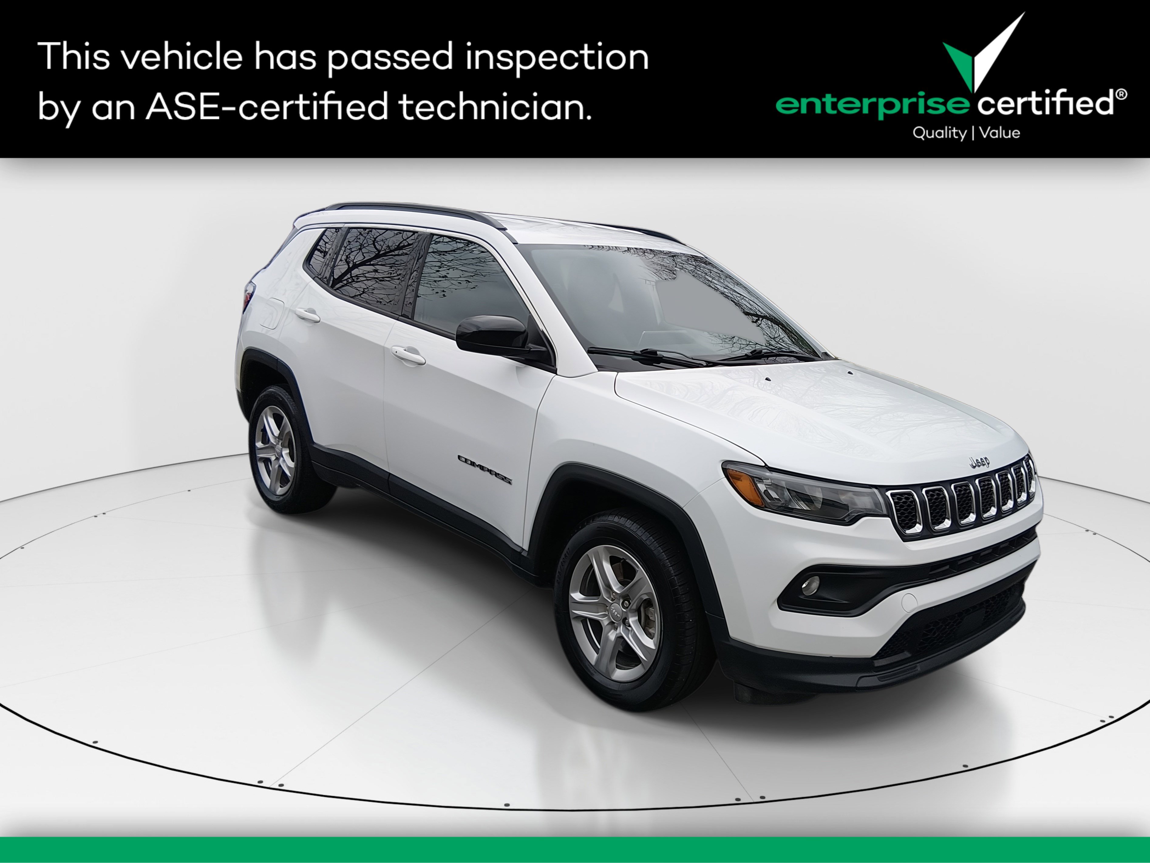 2024 Jeep Compass Latitude's photo