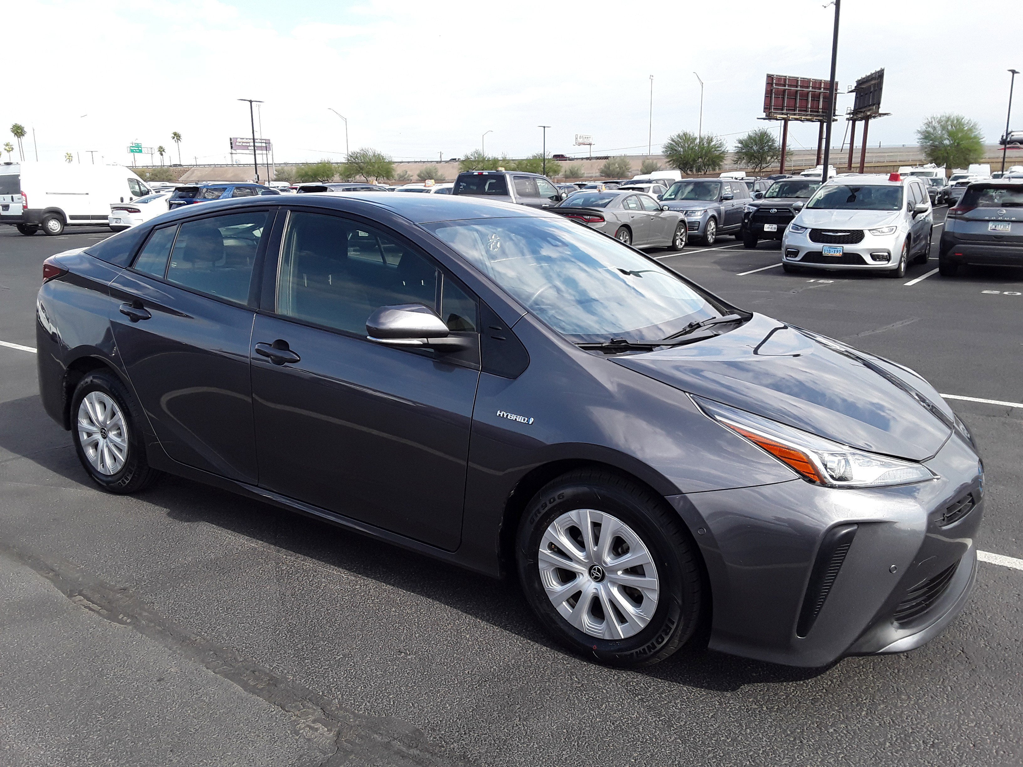 2022 Toyota Prius LE