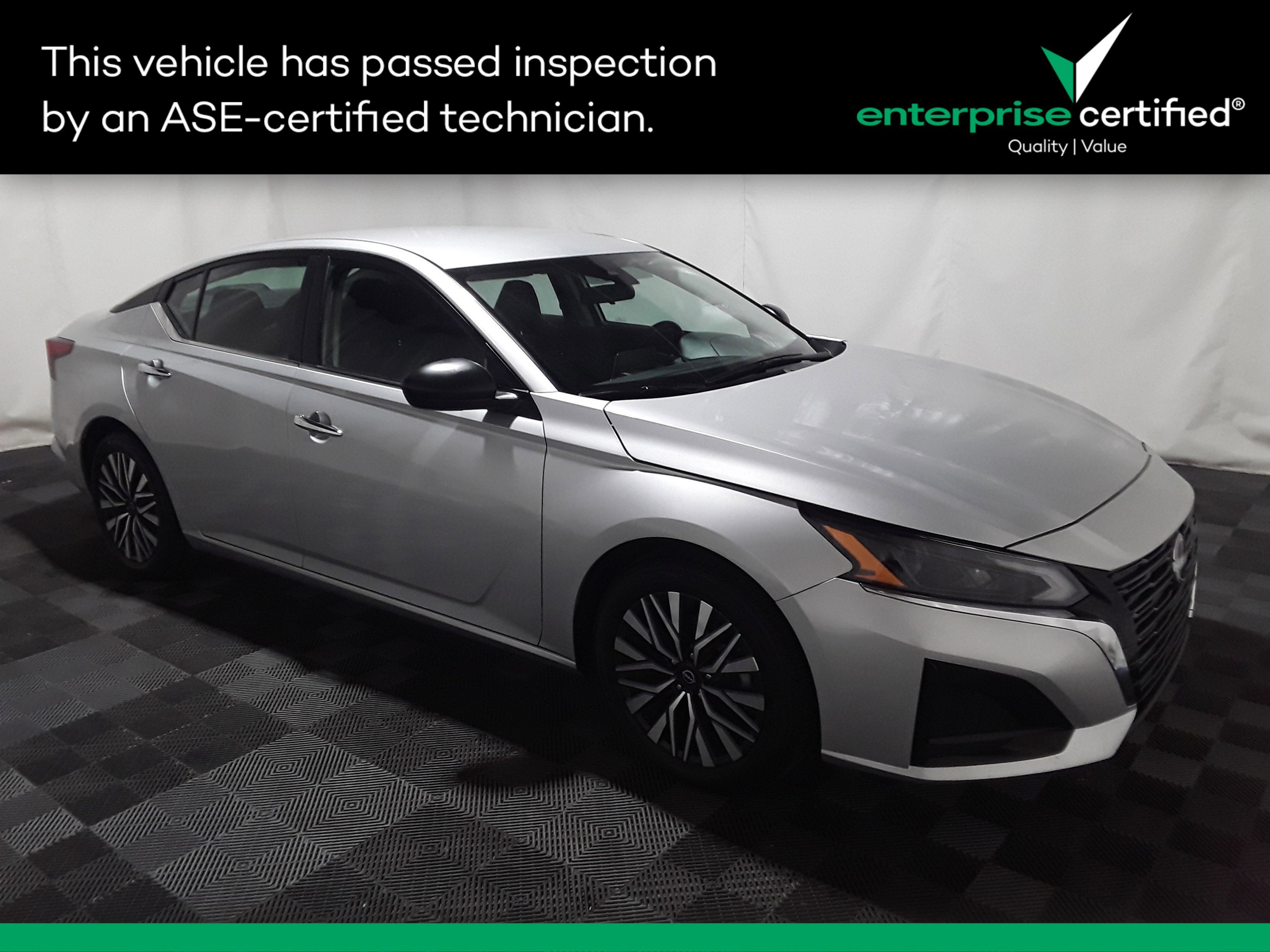 Used 2024 Nissan Altima 2.5 SV Sedan