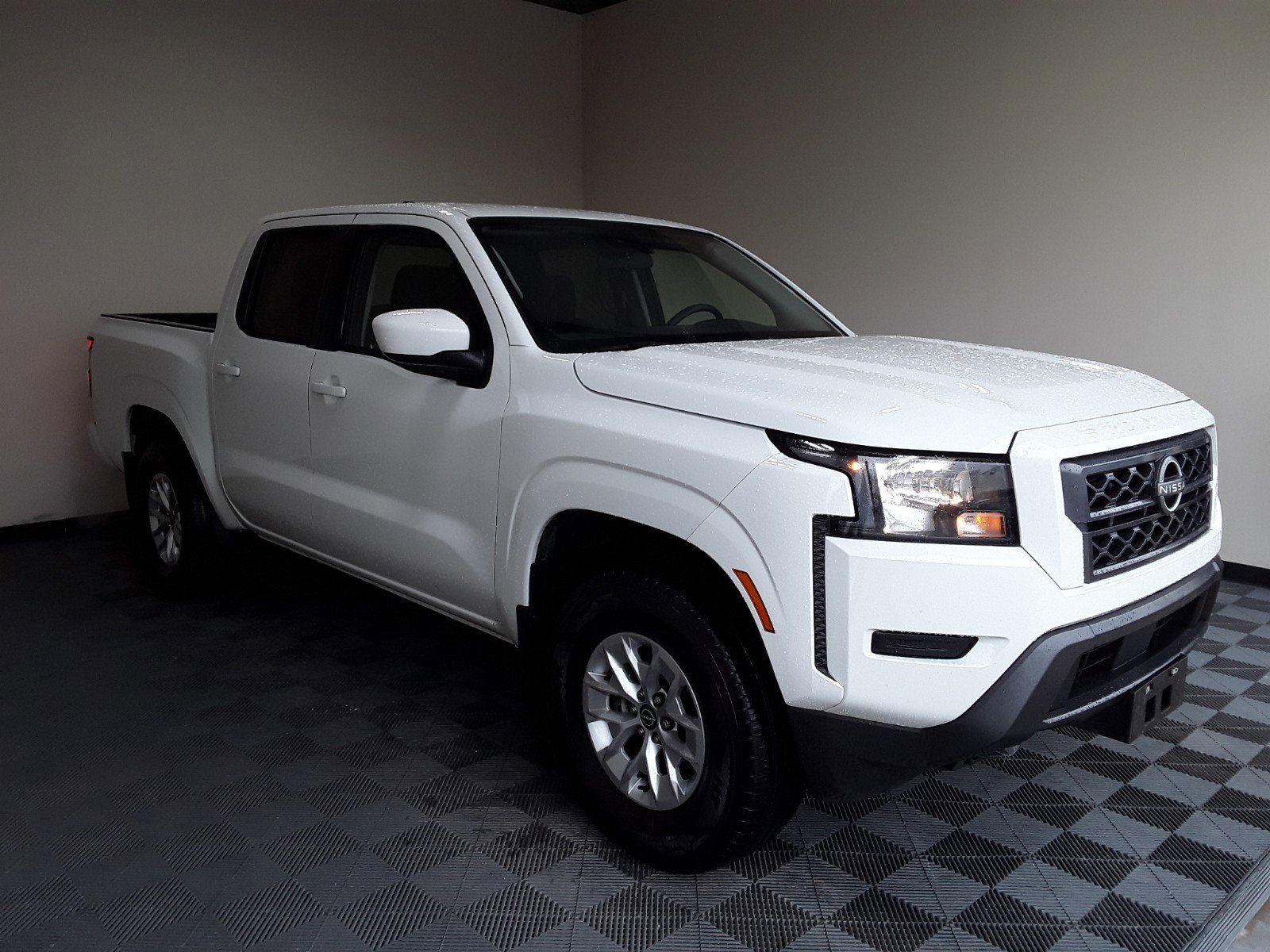 2024 Nissan Frontier SV Crew Cab 4x4