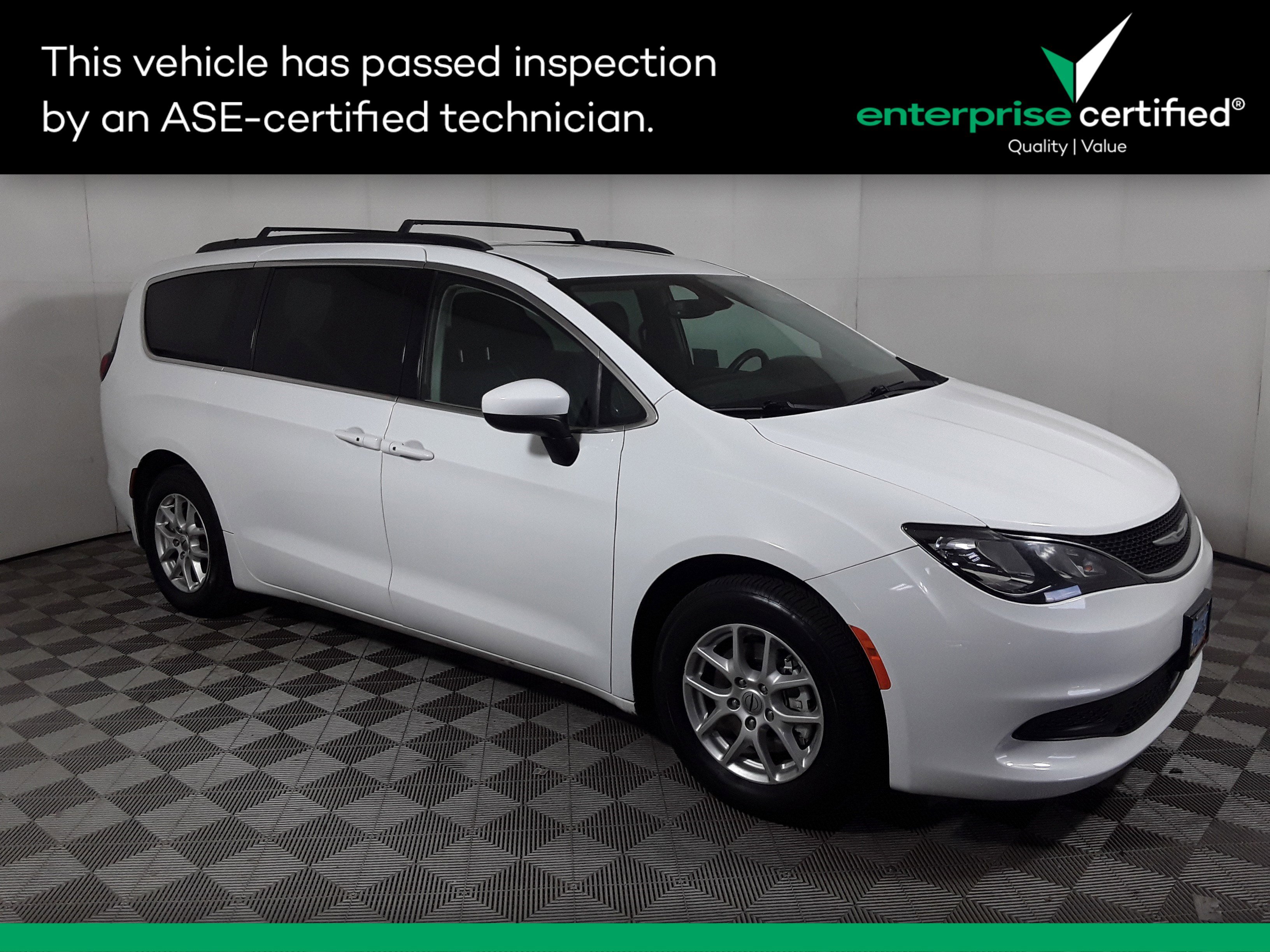 Used 2021 Chrysler Voyager LXI FWD